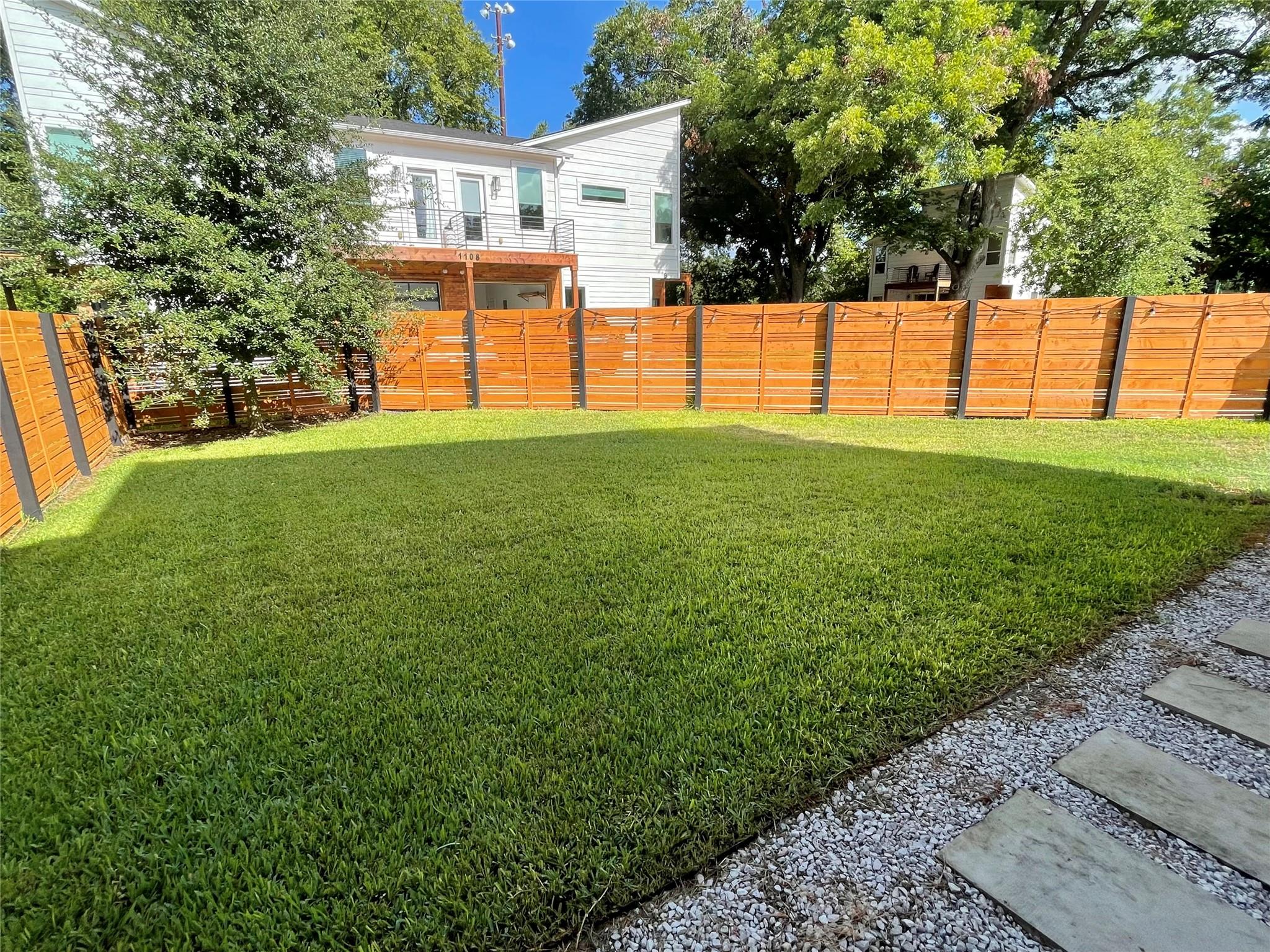 1106 Walton Ln # B, Austin, TX 78721