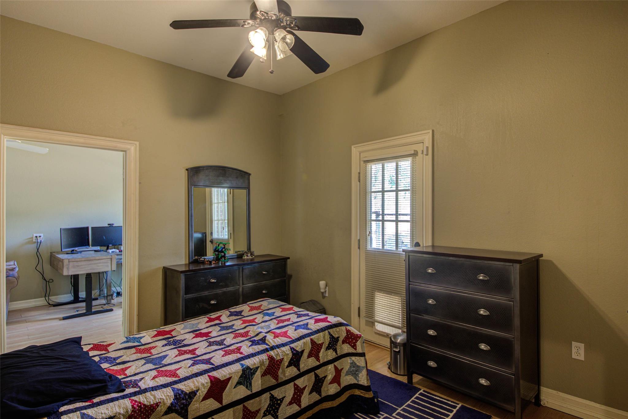 465 Hannah Dr, Dripping Springs, TX 78620