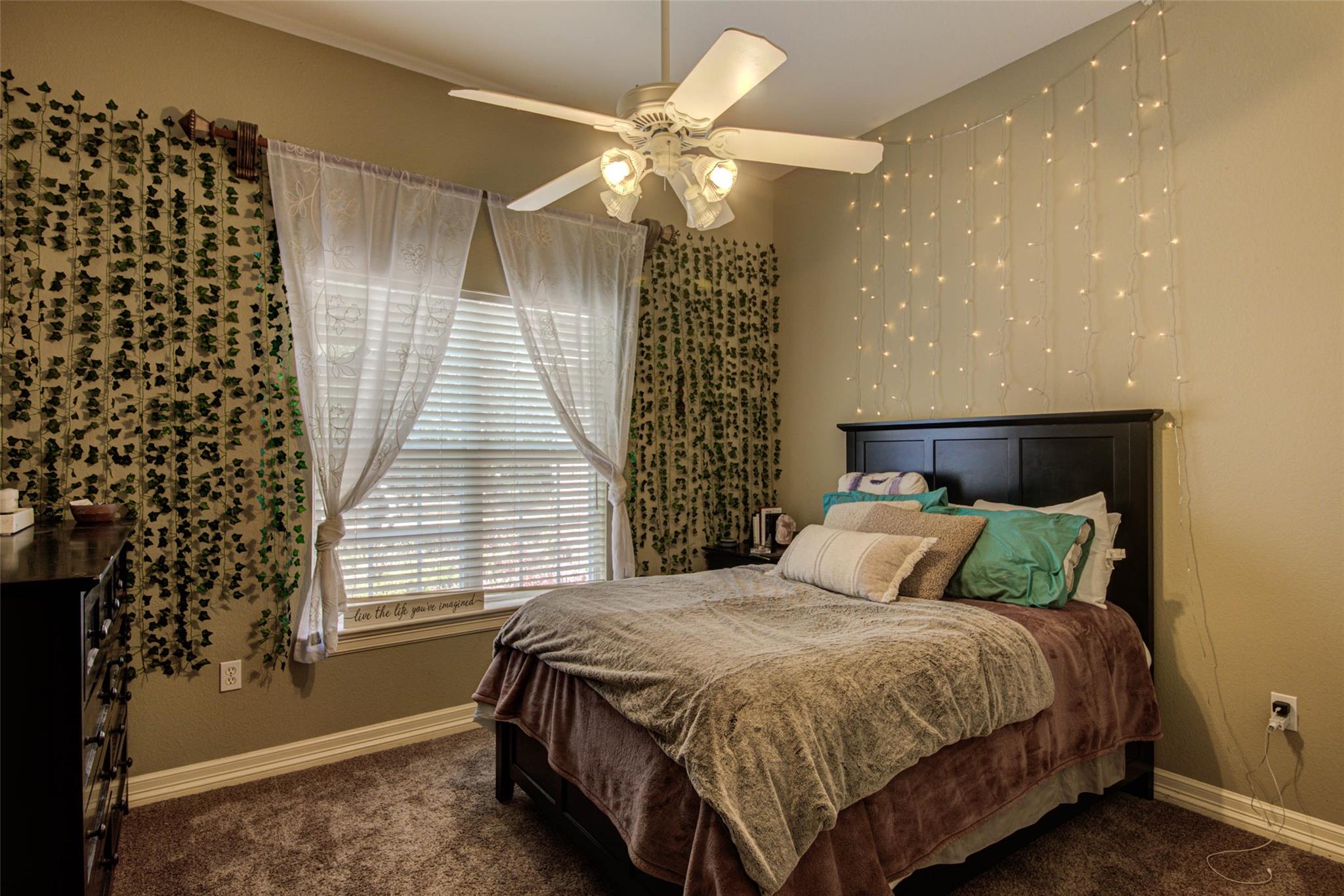 465 Hannah Dr, Dripping Springs, TX 78620