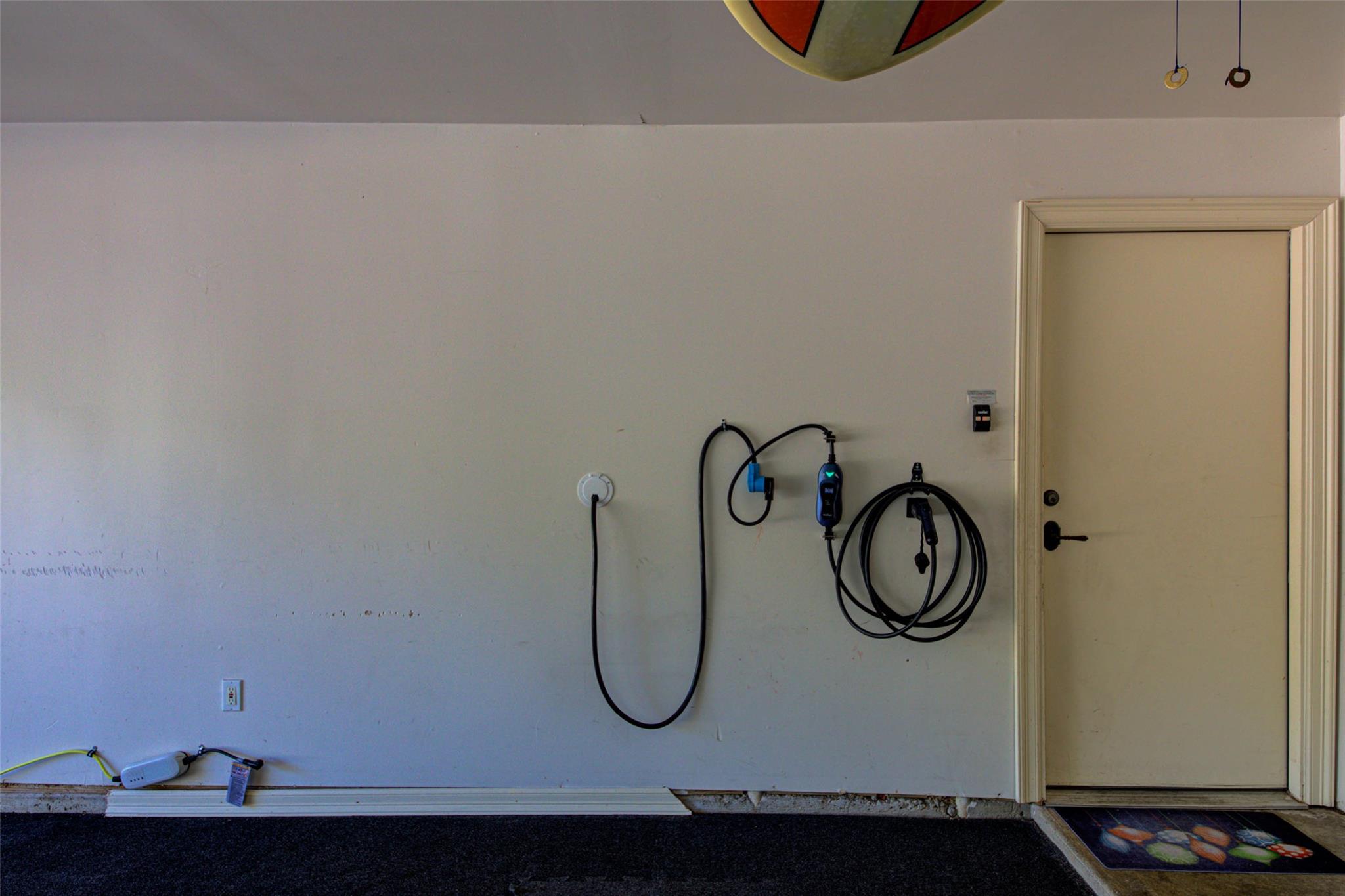 465 Hannah Dr, Dripping Springs, TX 78620