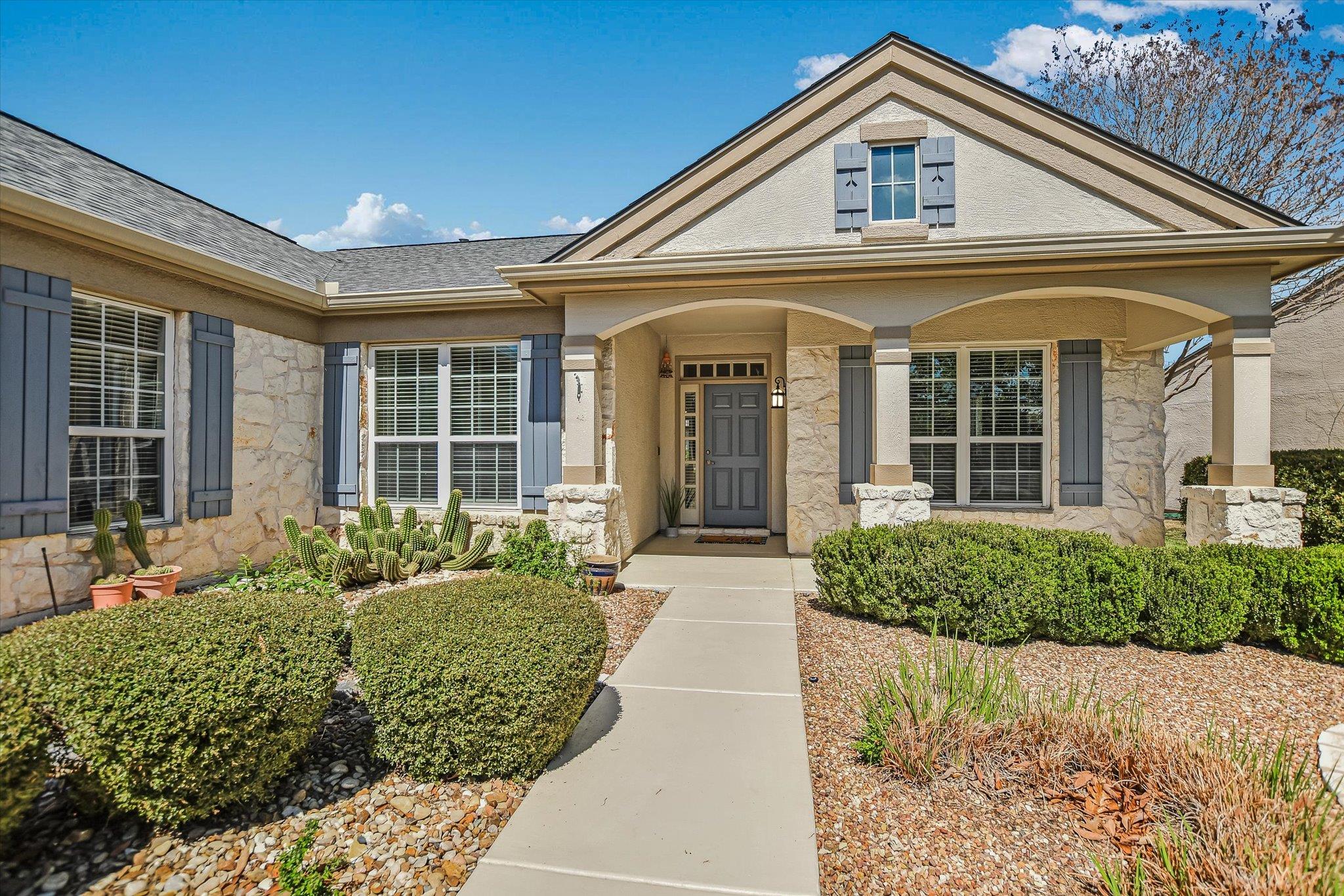 116 Travis Dr, Georgetown, TX 78633