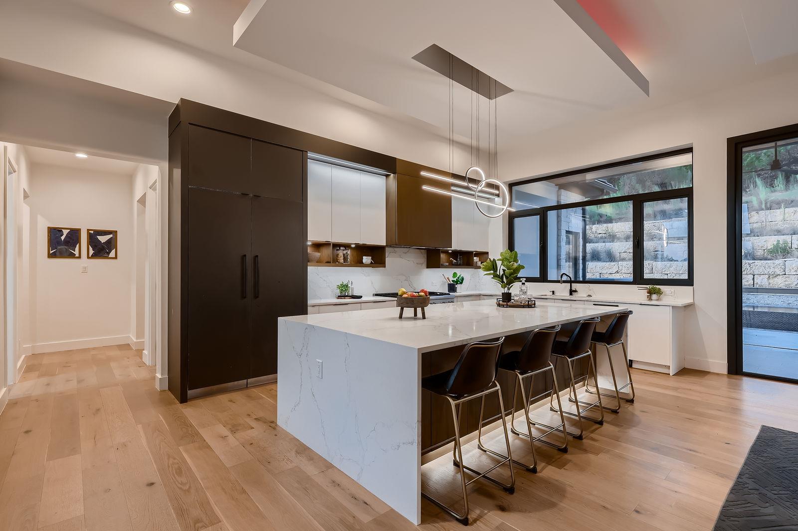 106 Bella Montagna Cir, Austin, TX 78734