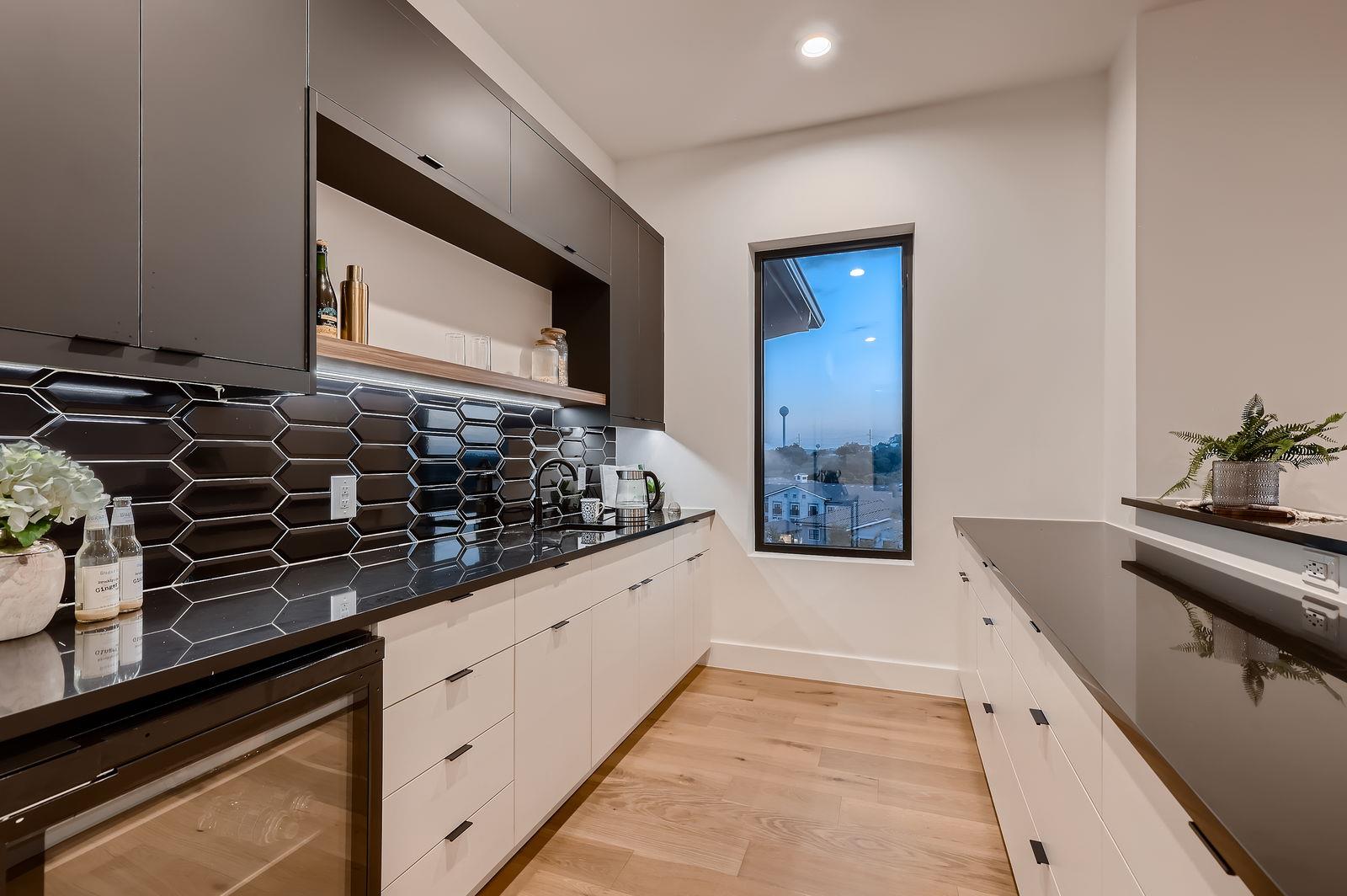 106 Bella Montagna Cir, Austin, TX 78734