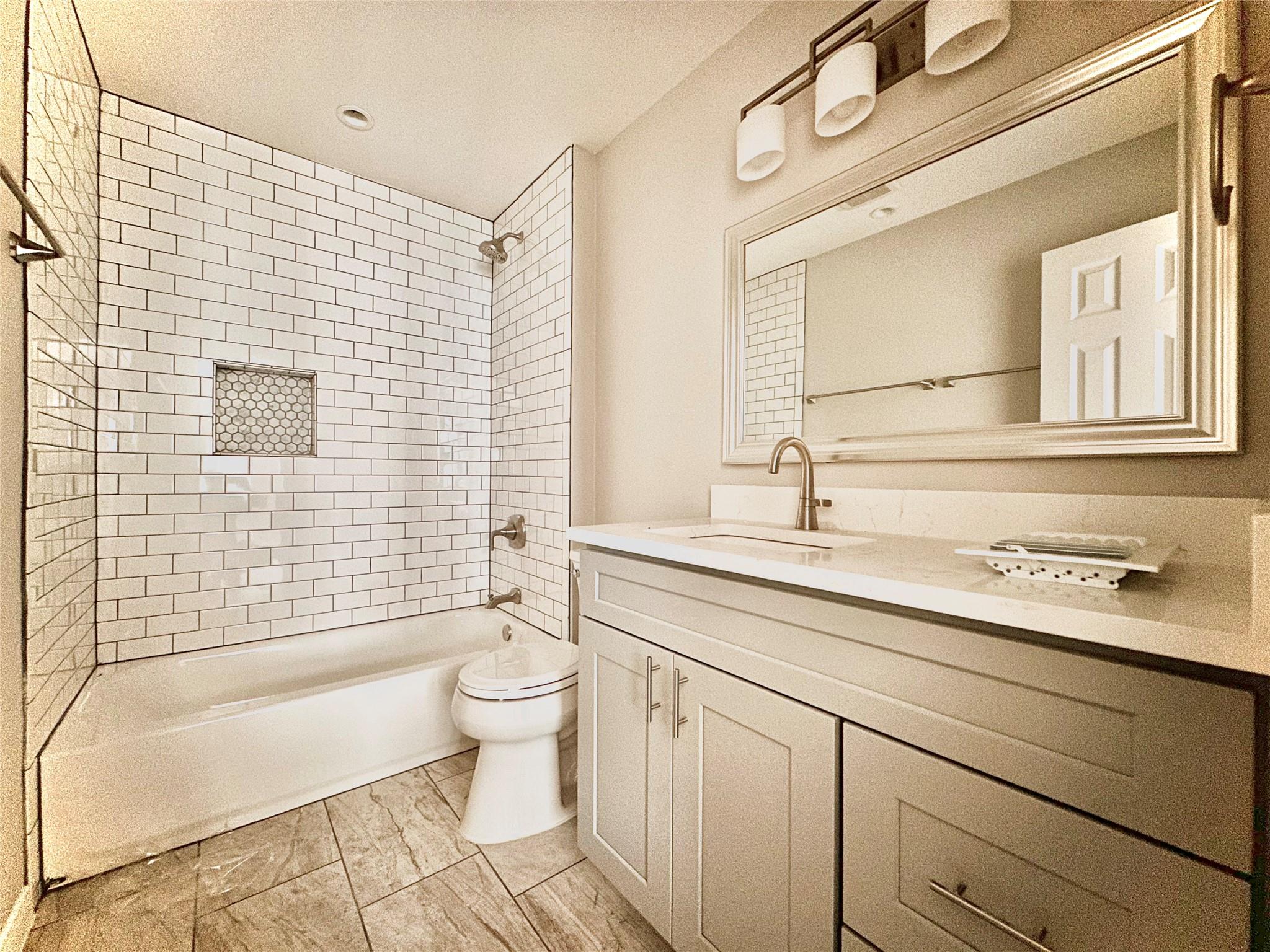 2529 Rio Grande St # 1, Austin, TX 78705