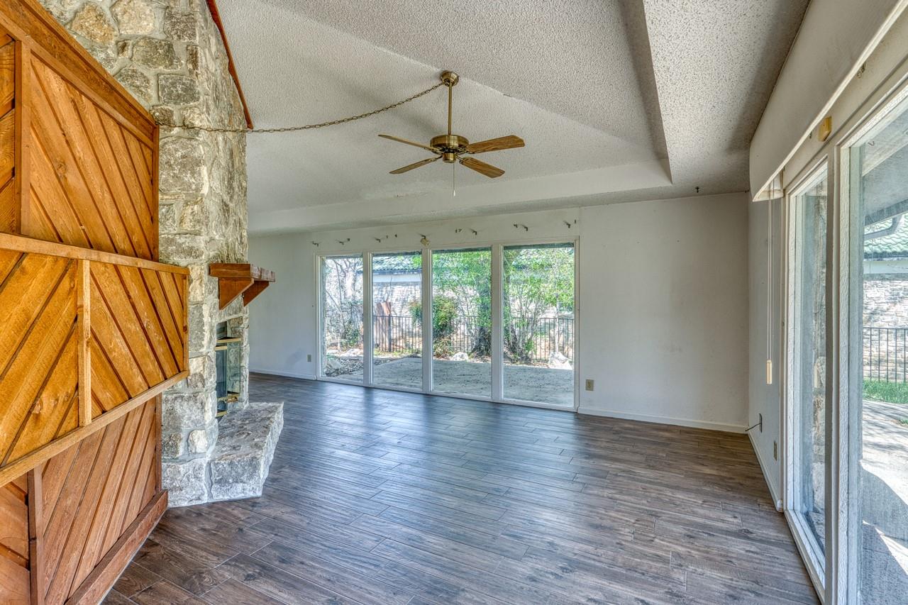 1504 Azure # A, Horseshoe Bay, TX 78657