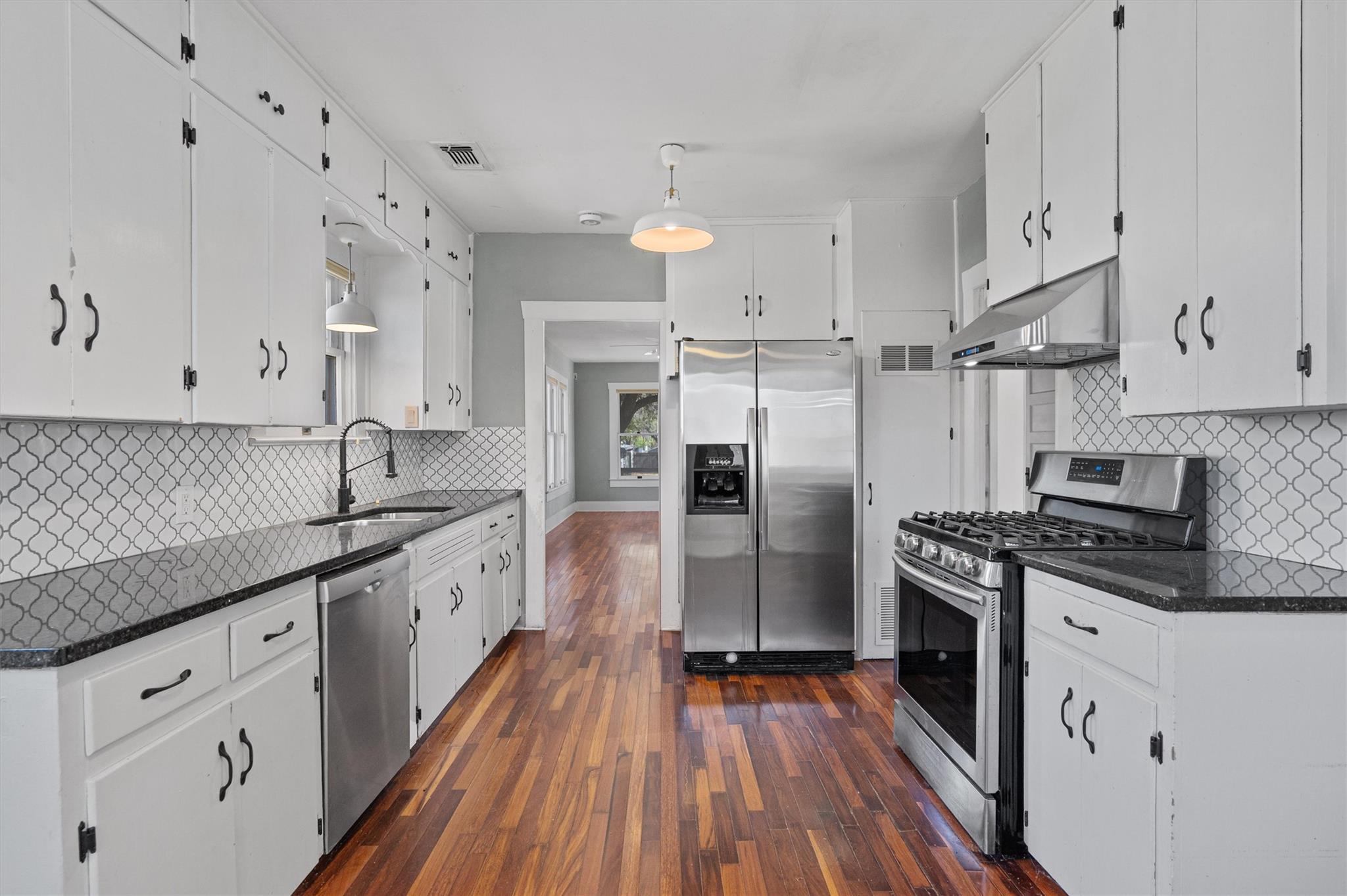 4914 Woodrow Ave, Austin, TX 78756