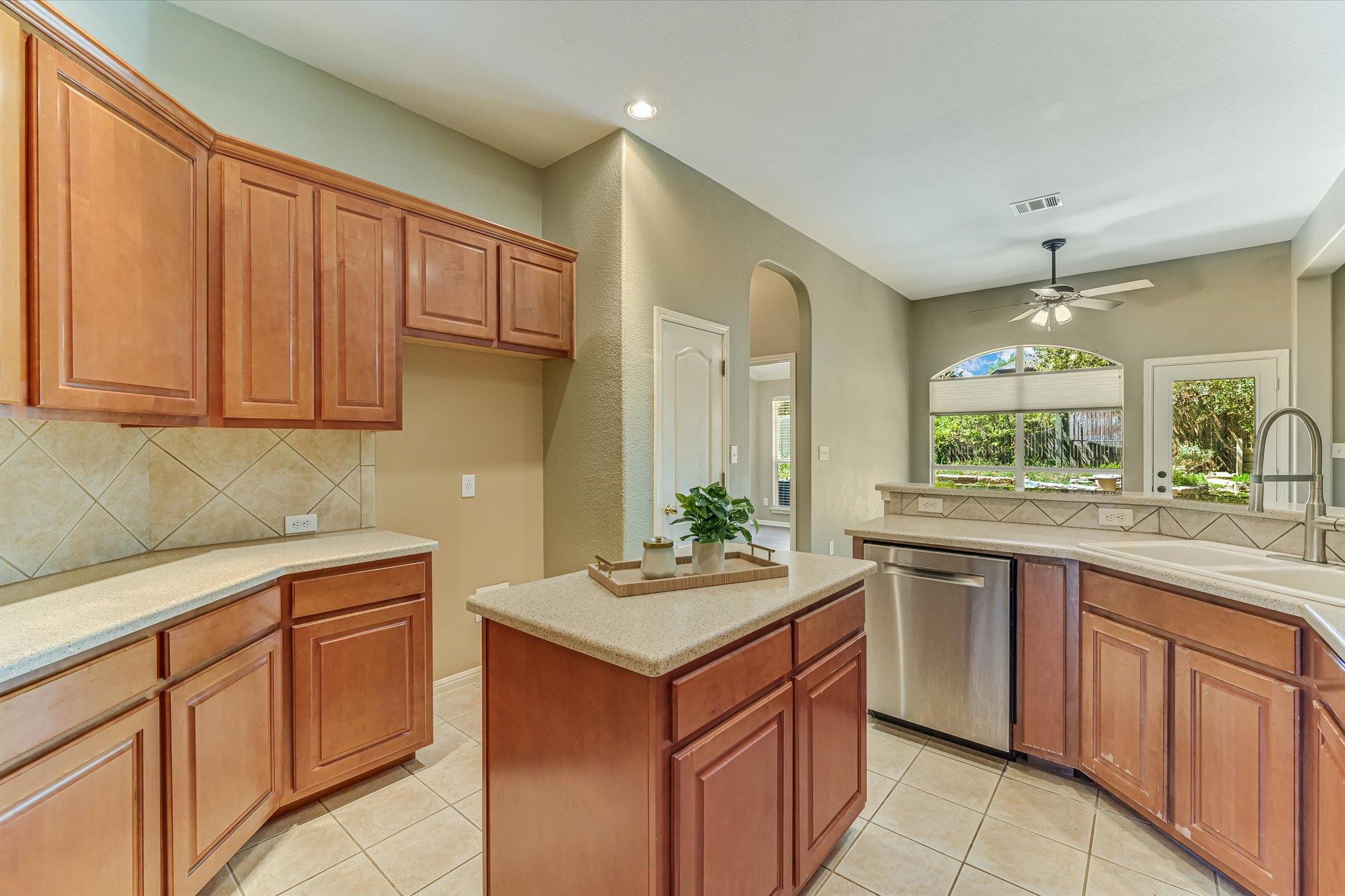 8024 COBBLESTONE, Austin, TX 78735