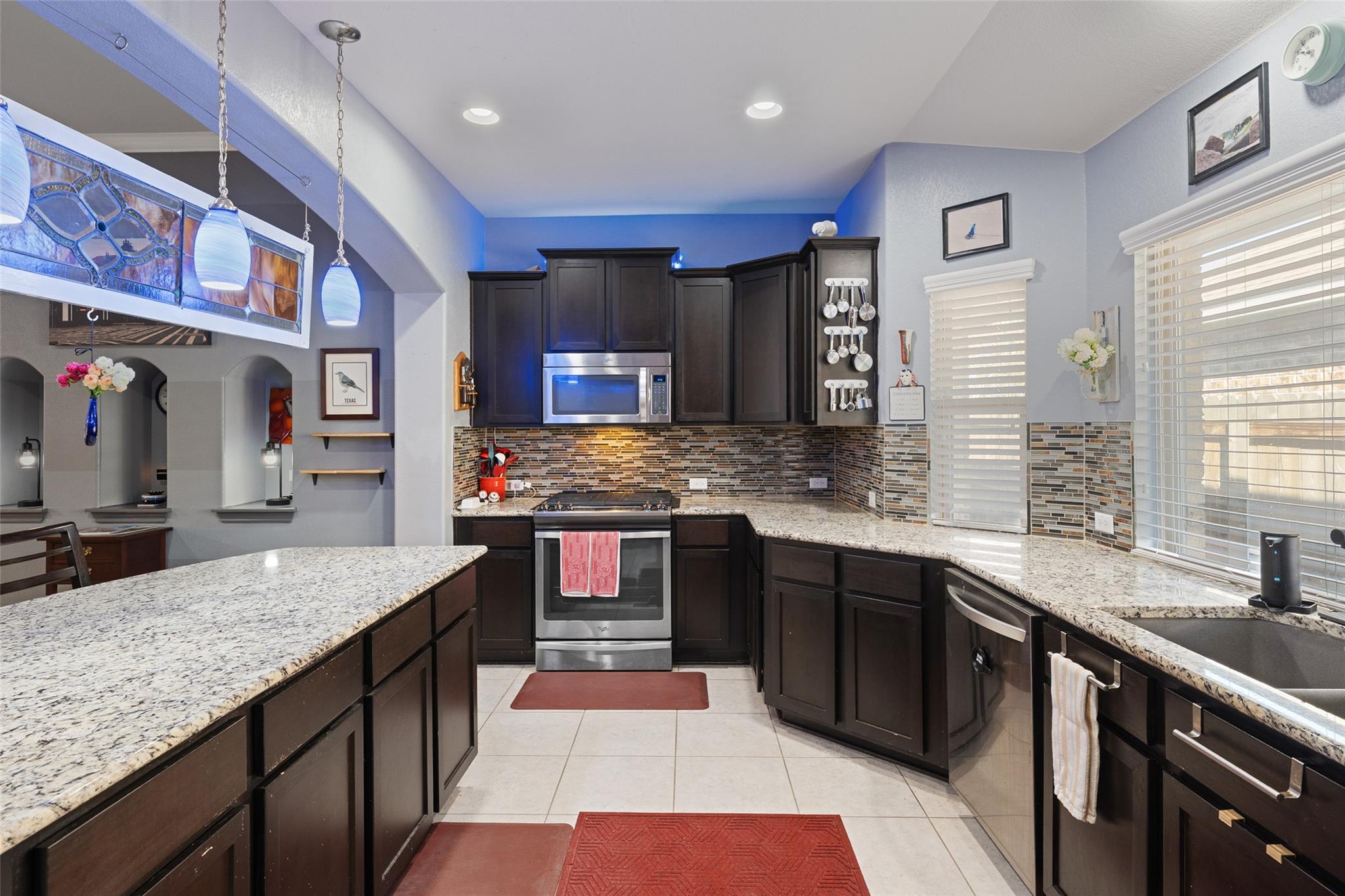 121 Pincea Pl, San Marcos, TX 78666