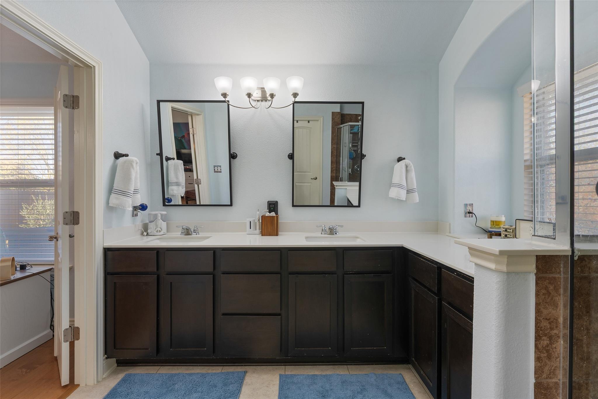 121 Pincea Pl, San Marcos, TX 78666