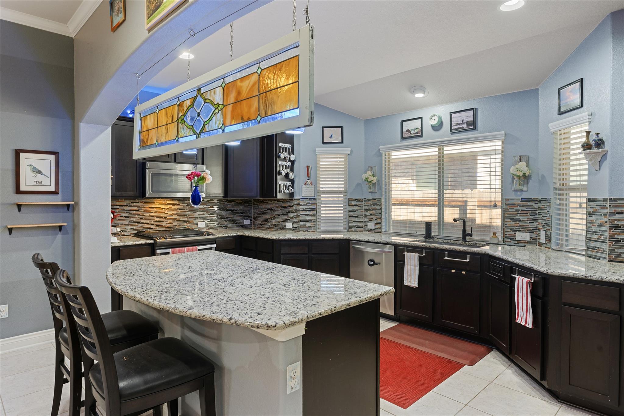 121 Pincea Pl, San Marcos, TX 78666