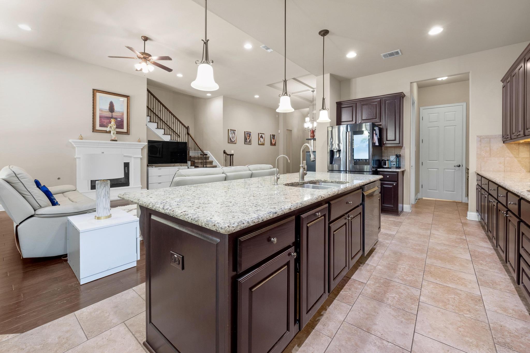 14405 Laurinburg Dr, Austin, TX 78717