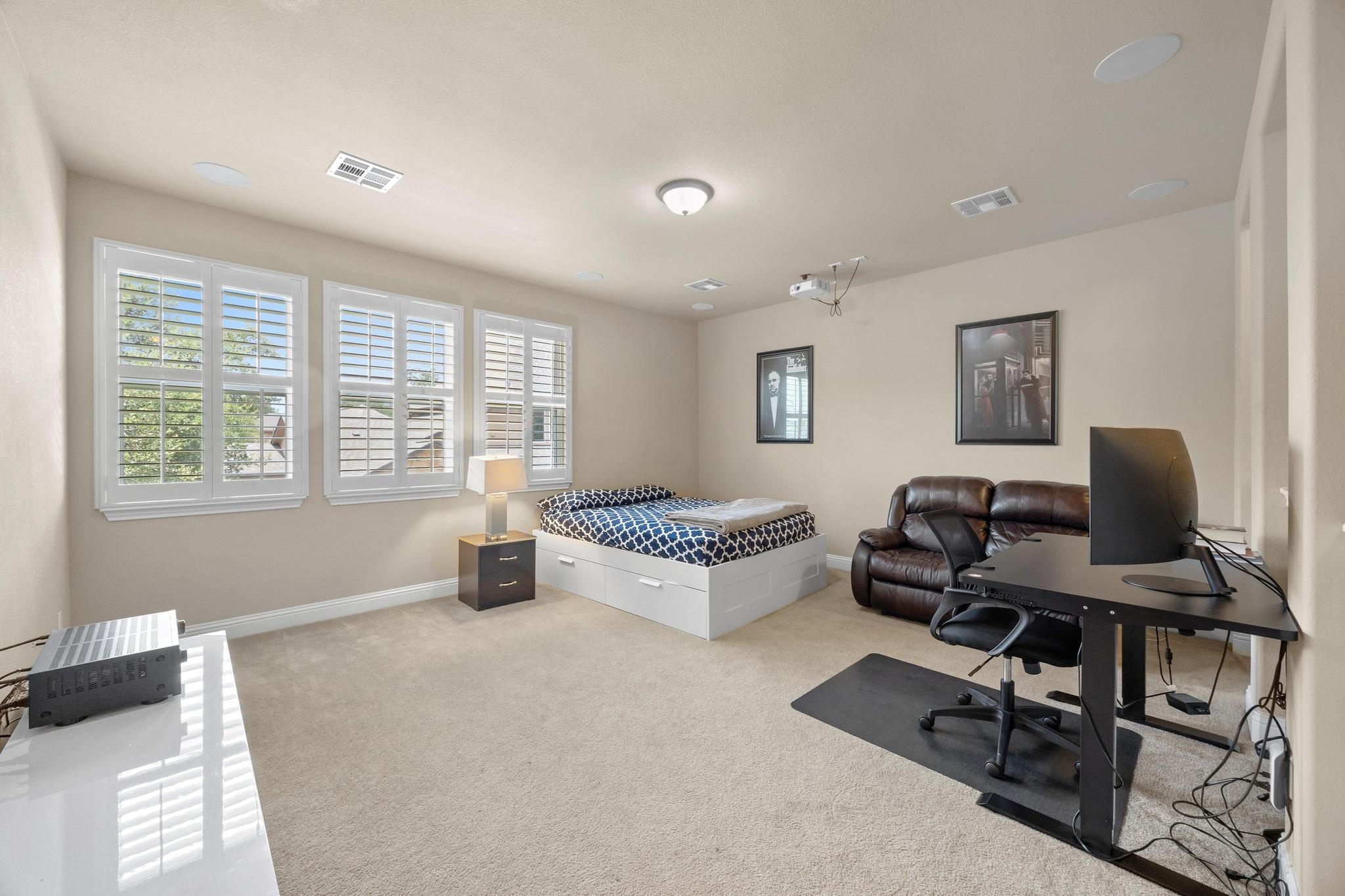 14405 Laurinburg Dr, Austin, TX 78717