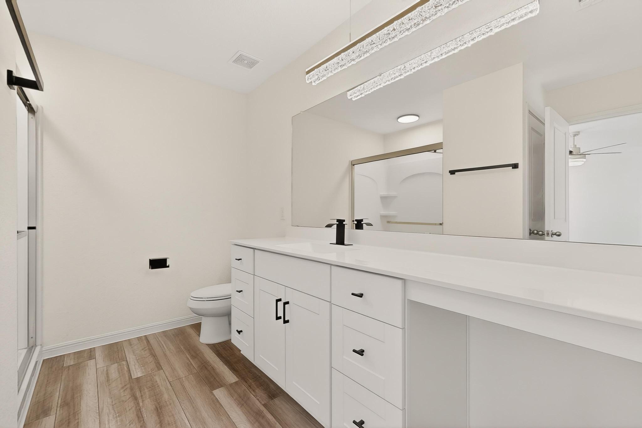 361 Wren Ln, Kyle, TX 78640