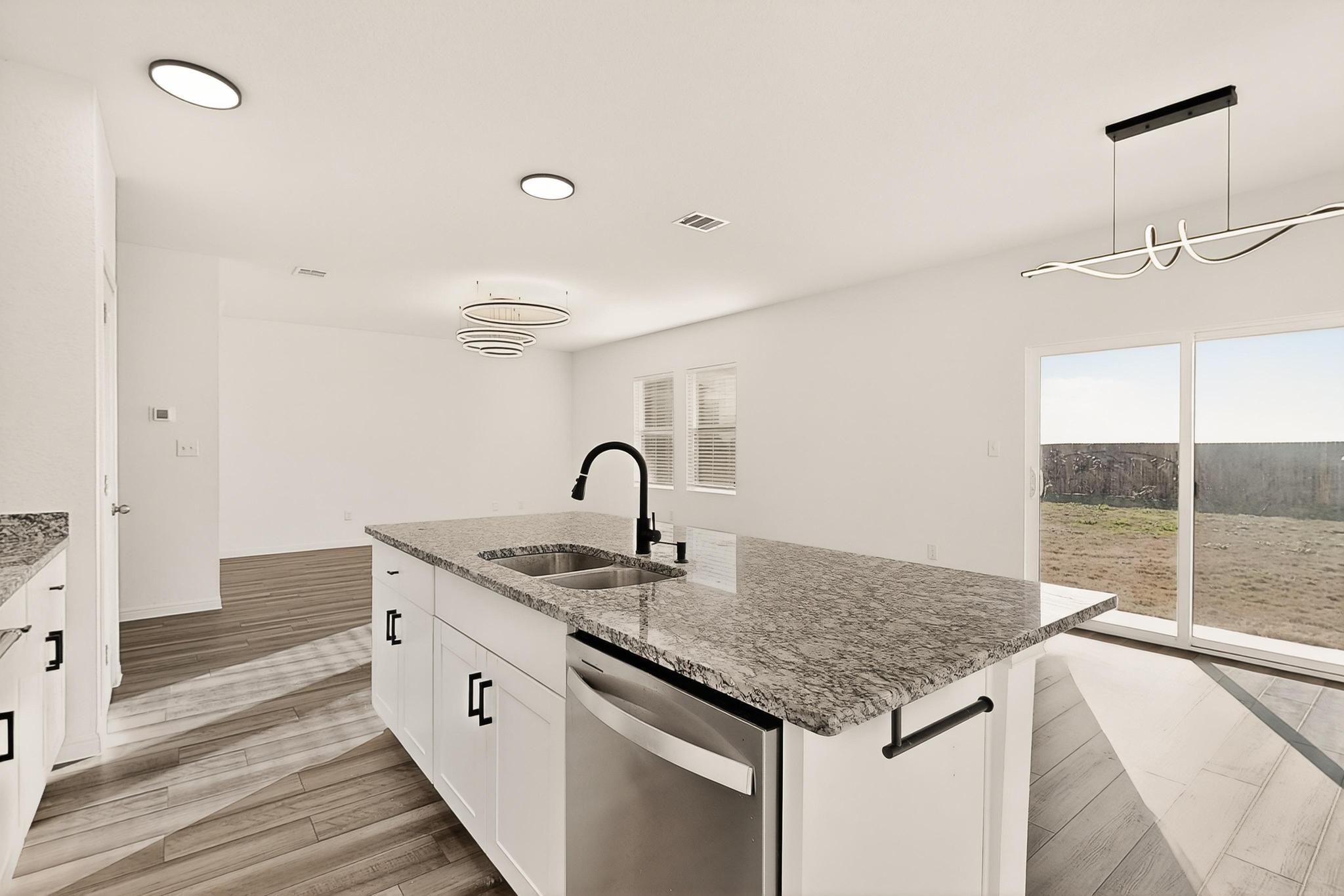 361 Wren Ln, Kyle, TX 78640