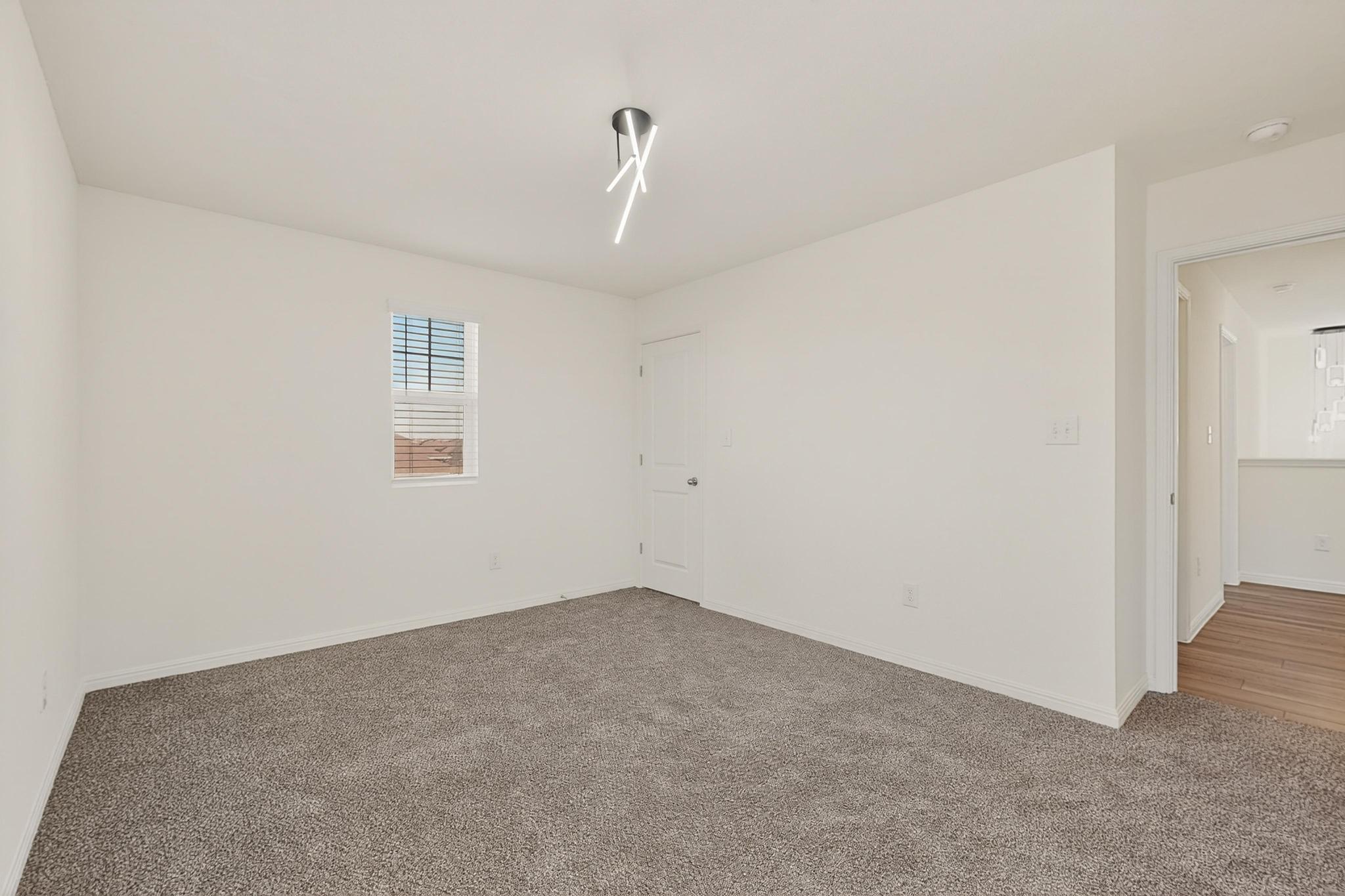 361 Wren Ln, Kyle, TX 78640