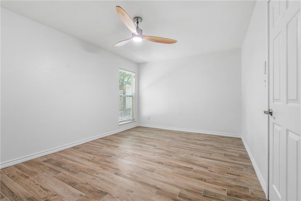 400 W 35th. St # 103, Austin, TX 78705