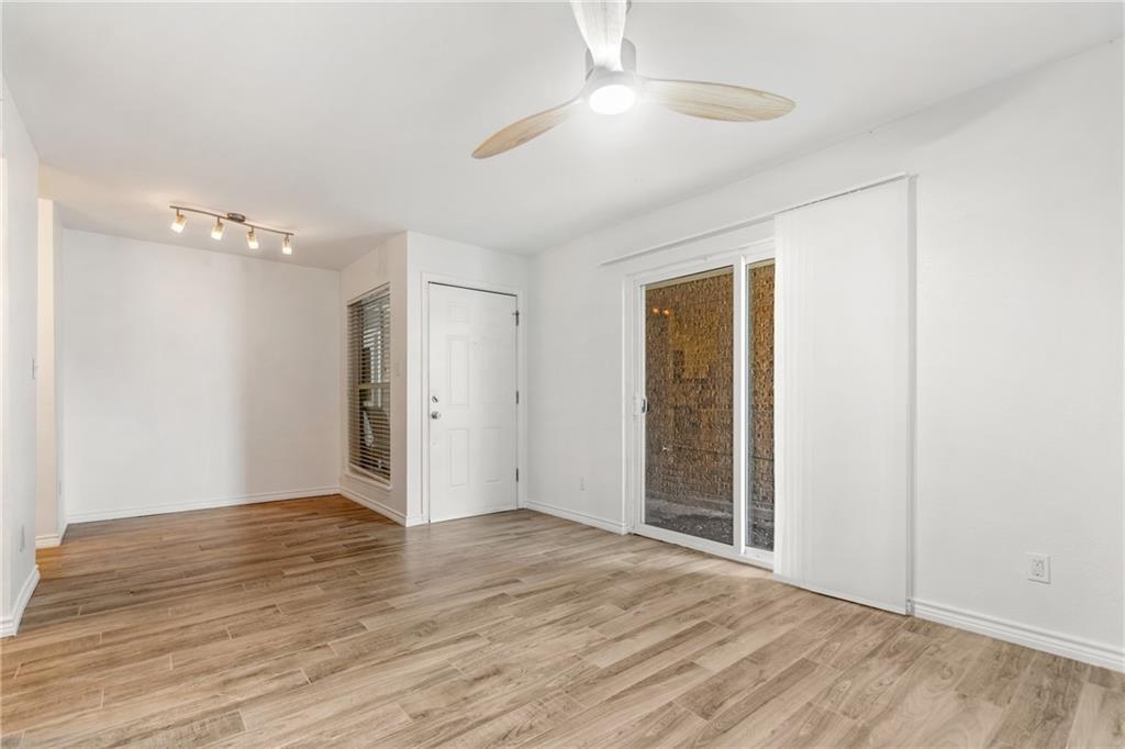 400 W 35th. St # 103, Austin, TX 78705