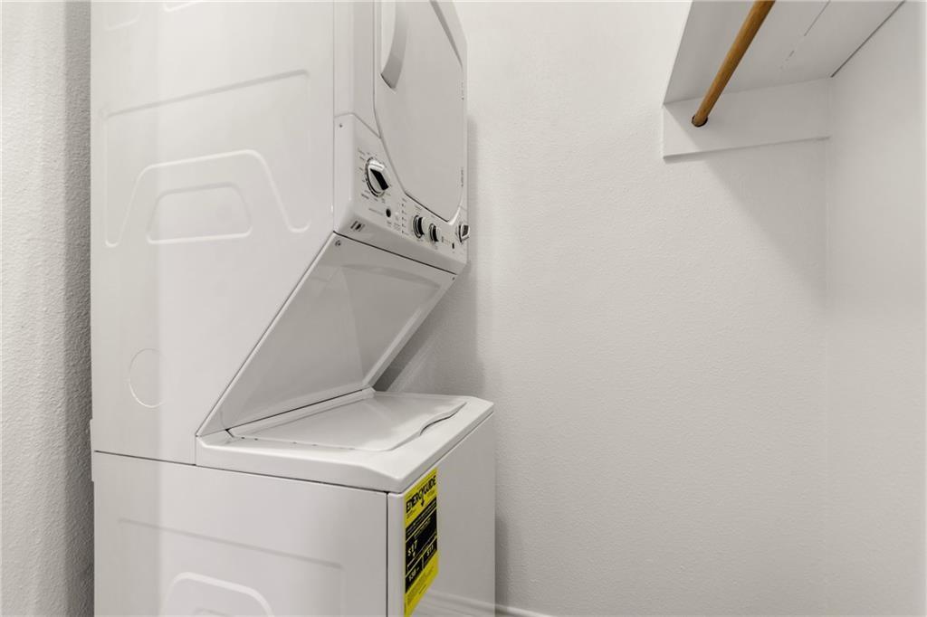 400 W 35th. St # 103, Austin, TX 78705