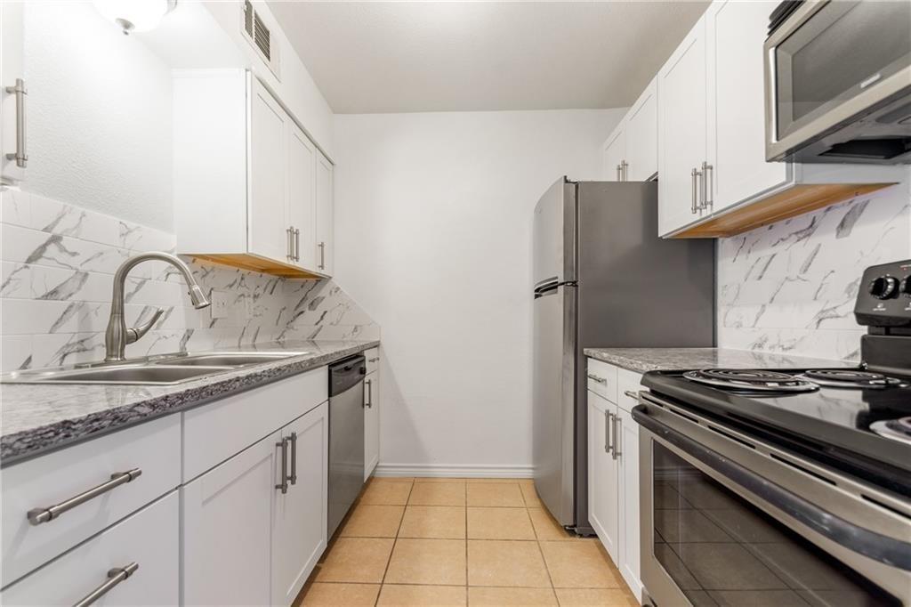 400 W 35th. St # 103, Austin, TX 78705