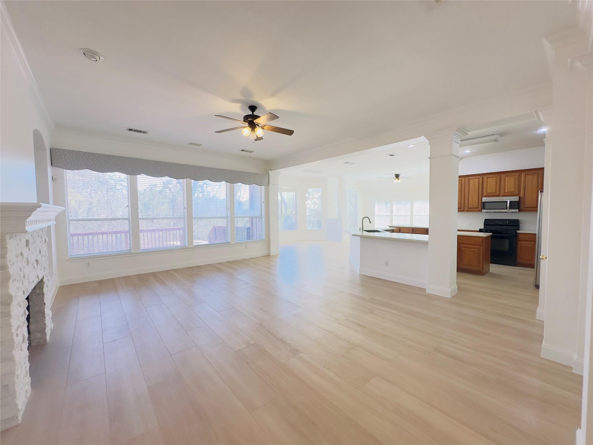 621 S Lynnwood Trl, Cedar Park, TX 78613