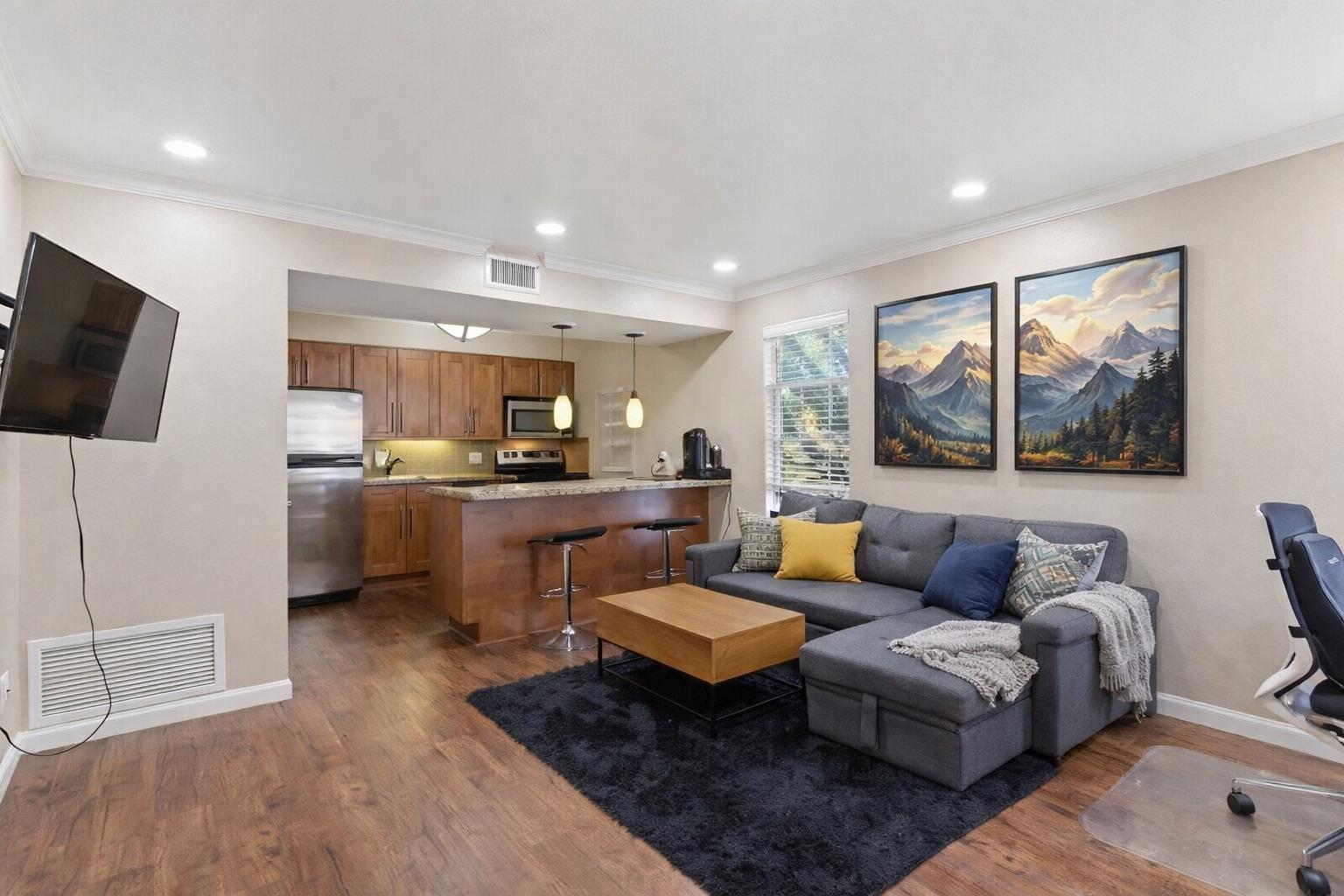 7685 Northcross Dr # 429, Austin, TX 78757