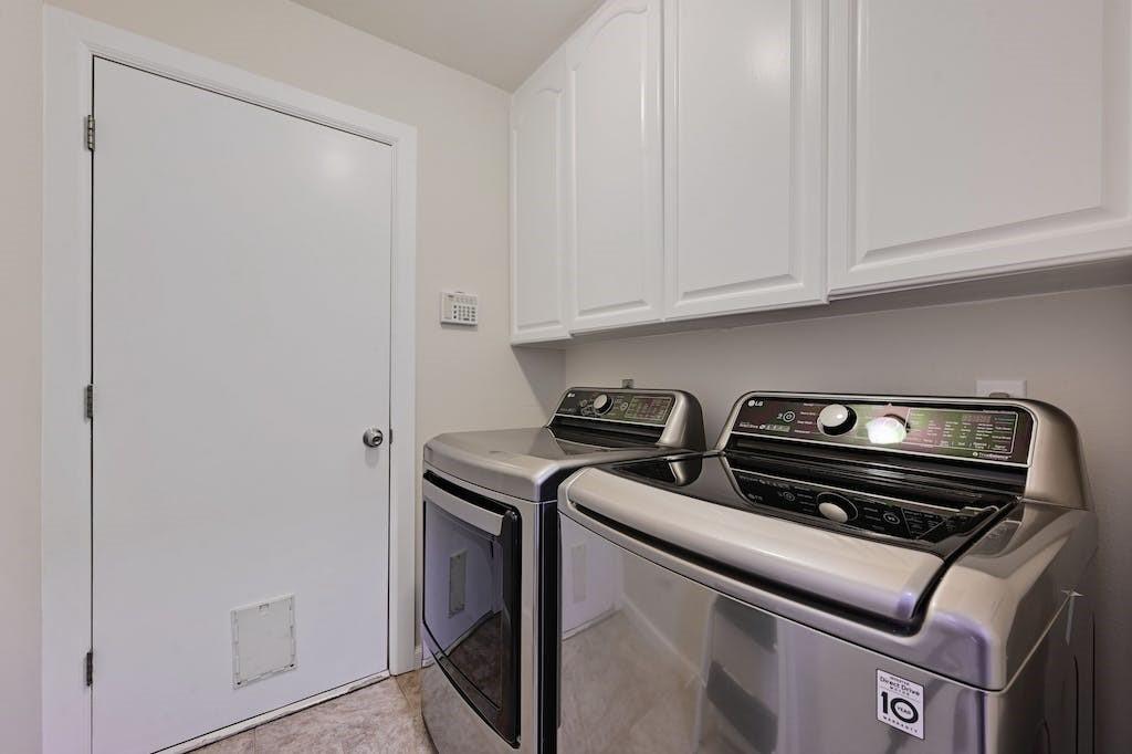 7717 Ponoma Trl, Austin, TX 78749