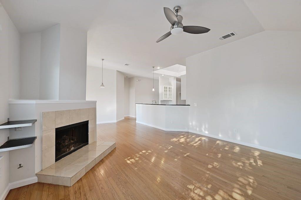 7717 Ponoma Trl, Austin, TX 78749