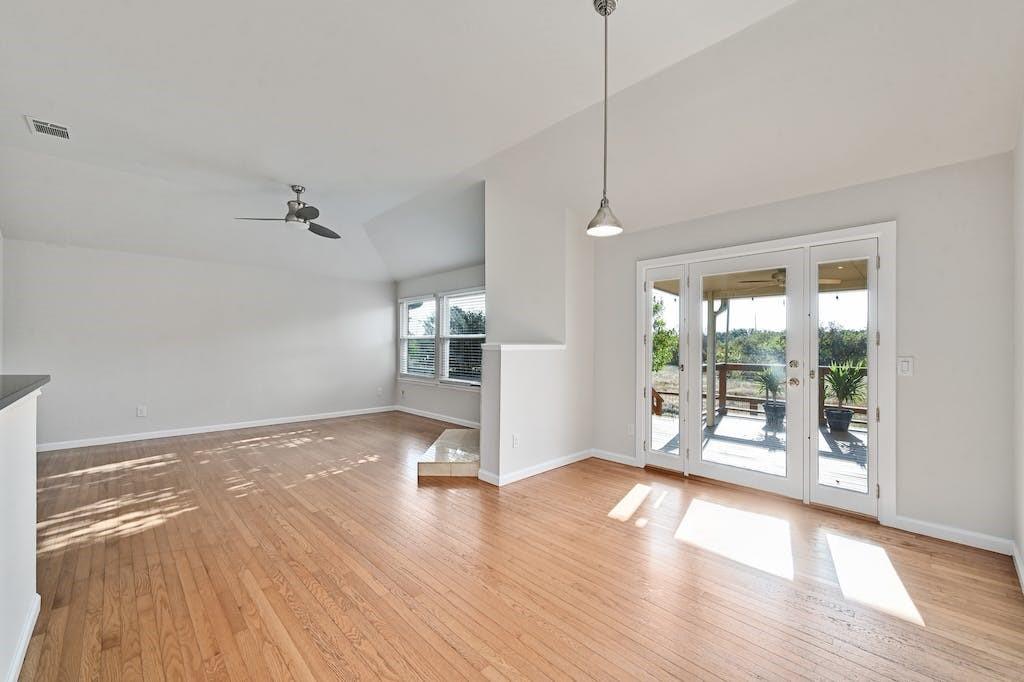 7717 Ponoma Trl, Austin, TX 78749