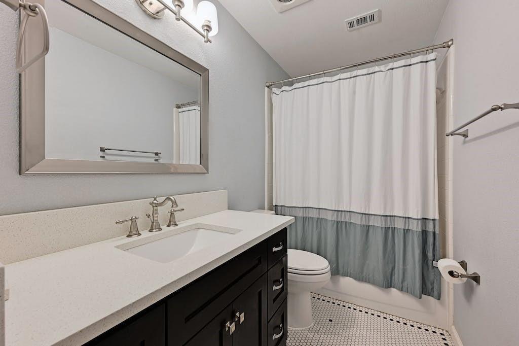 7717 Ponoma Trl, Austin, TX 78749