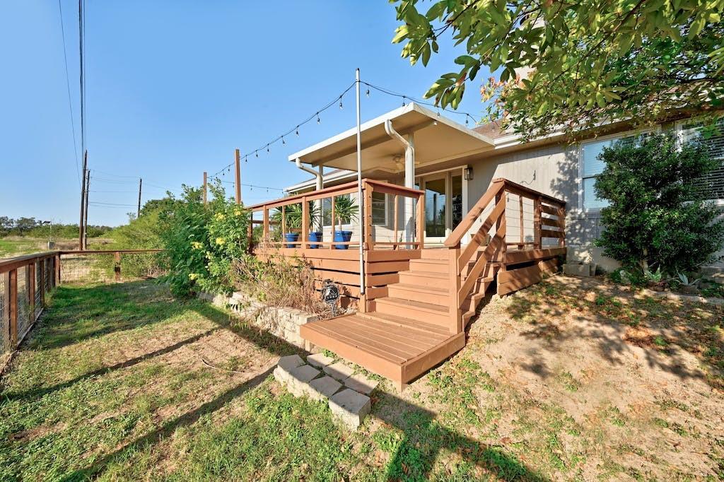 7717 Ponoma Trl, Austin, TX 78749