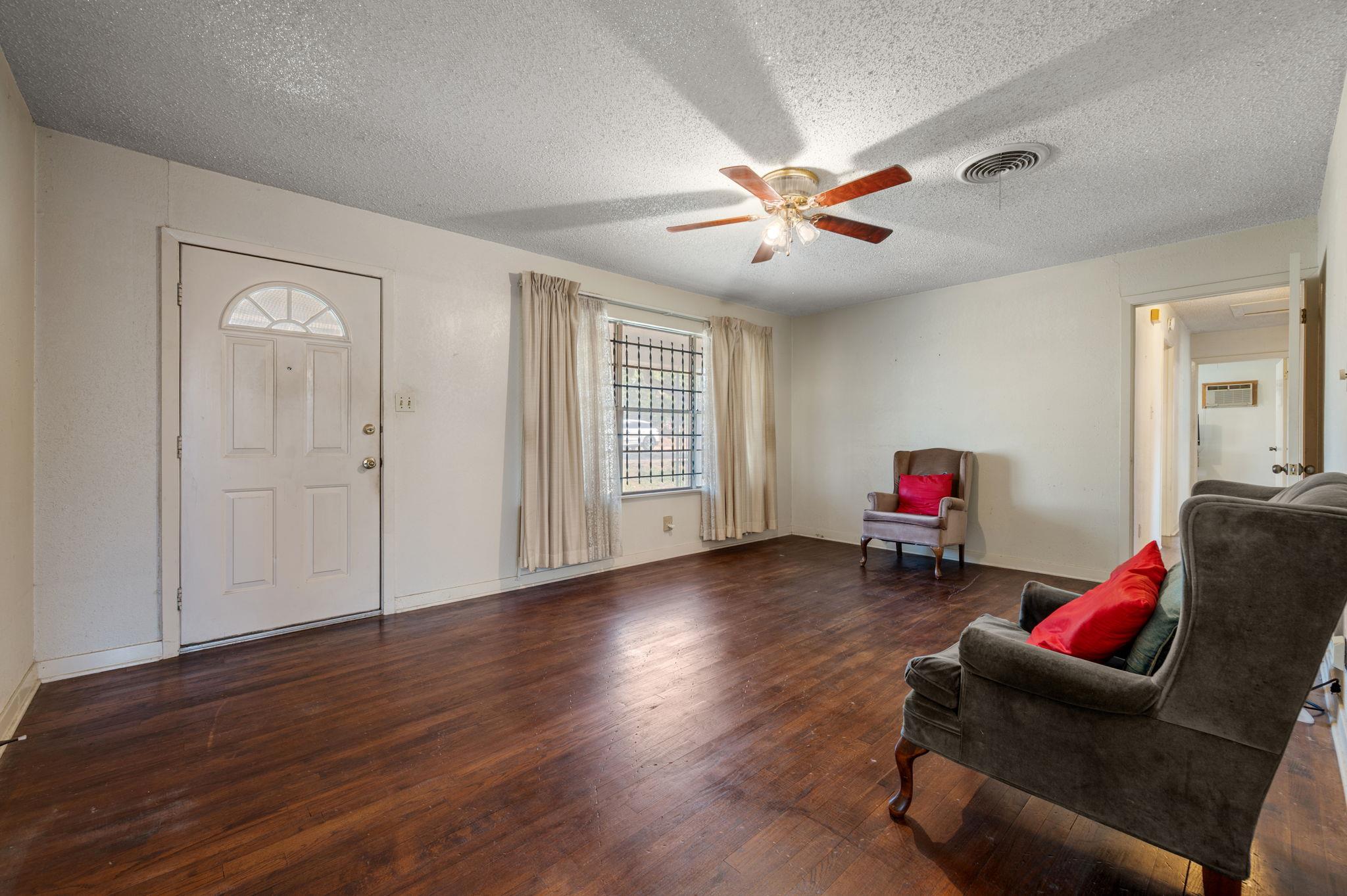 2000 Cedar Ave, Austin, TX 78722