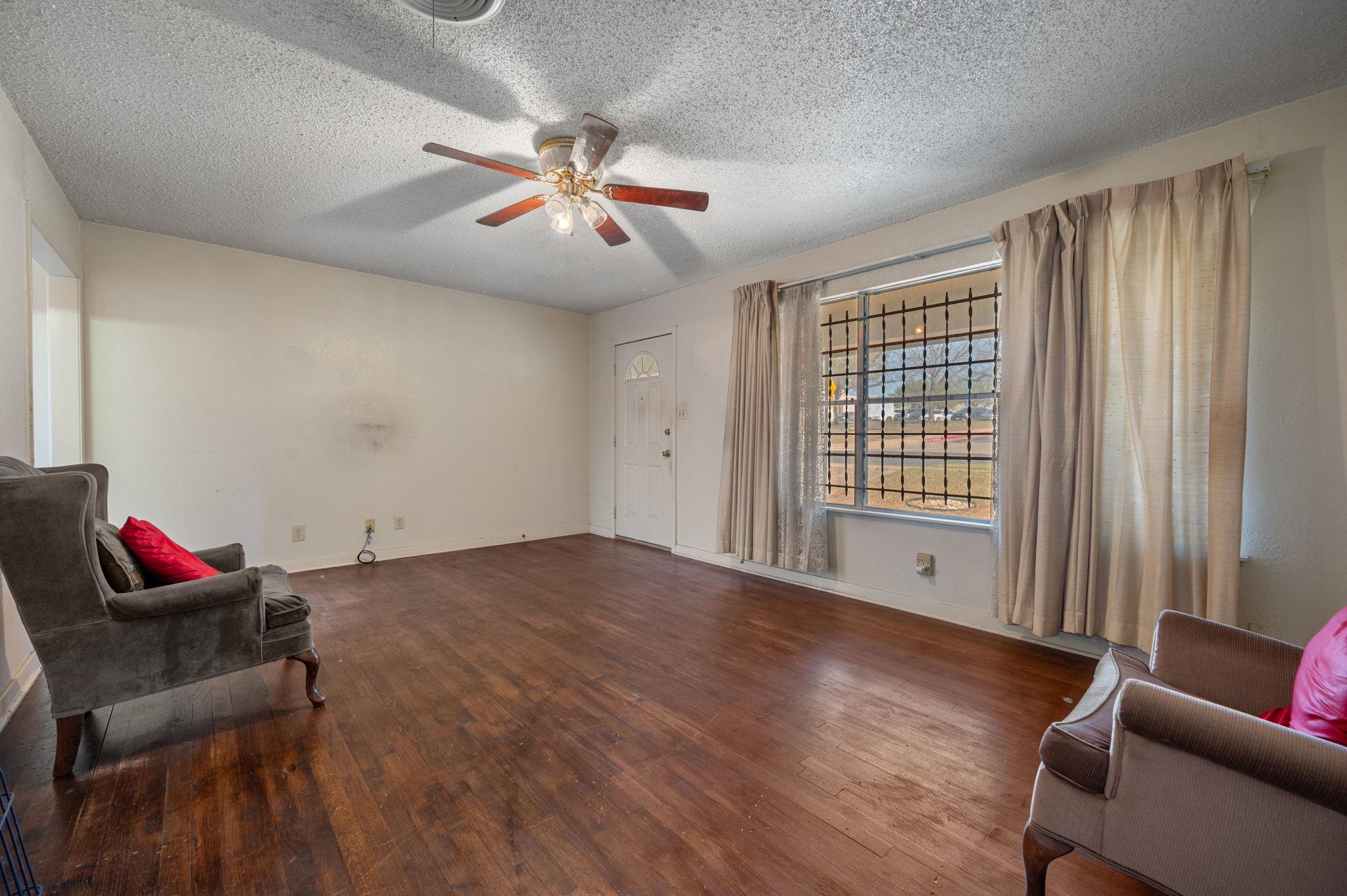 2000 Cedar Ave, Austin, TX 78722