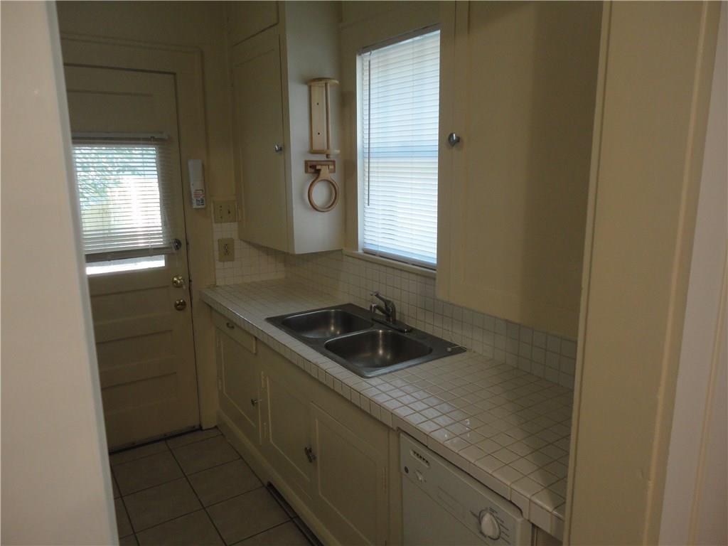 707 Graham Pl, Austin, TX 78705