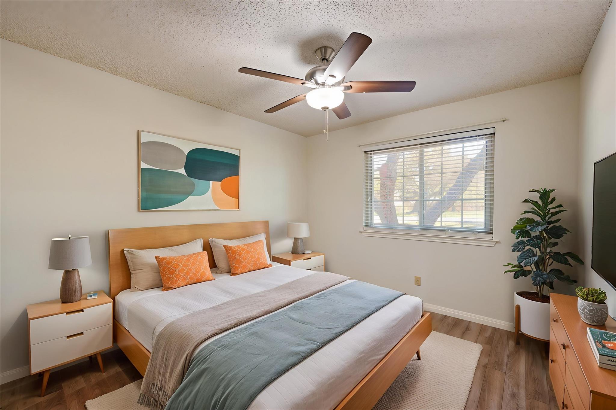 110 Cedar Dr, Mountain City, TX 78610