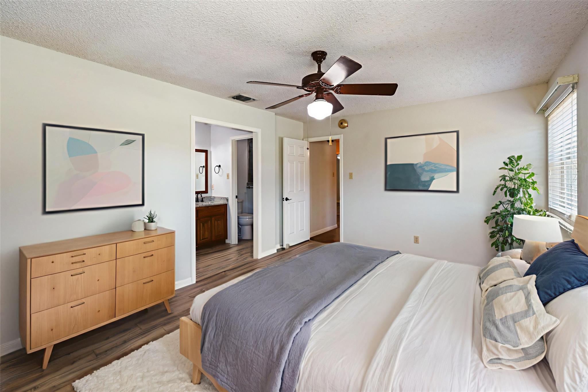 110 Cedar Dr, Mountain City, TX 78610