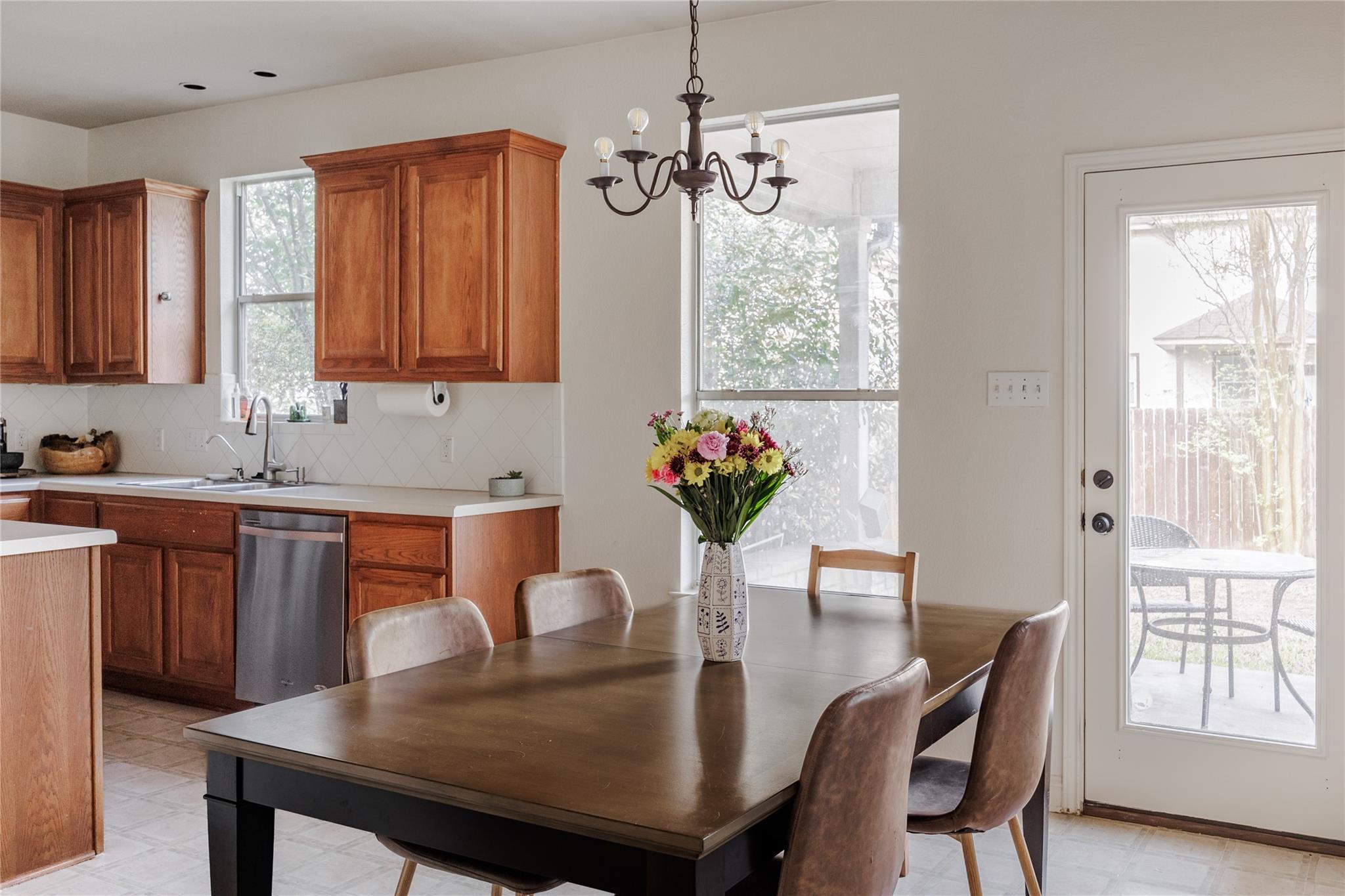 10008 Anahuac Trl, Austin, TX 78747