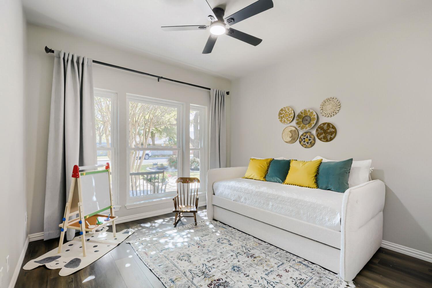 8802 Fritsch Dr, Austin, TX 78717