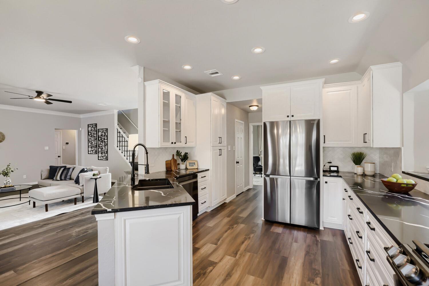 8802 Fritsch Dr, Austin, TX 78717