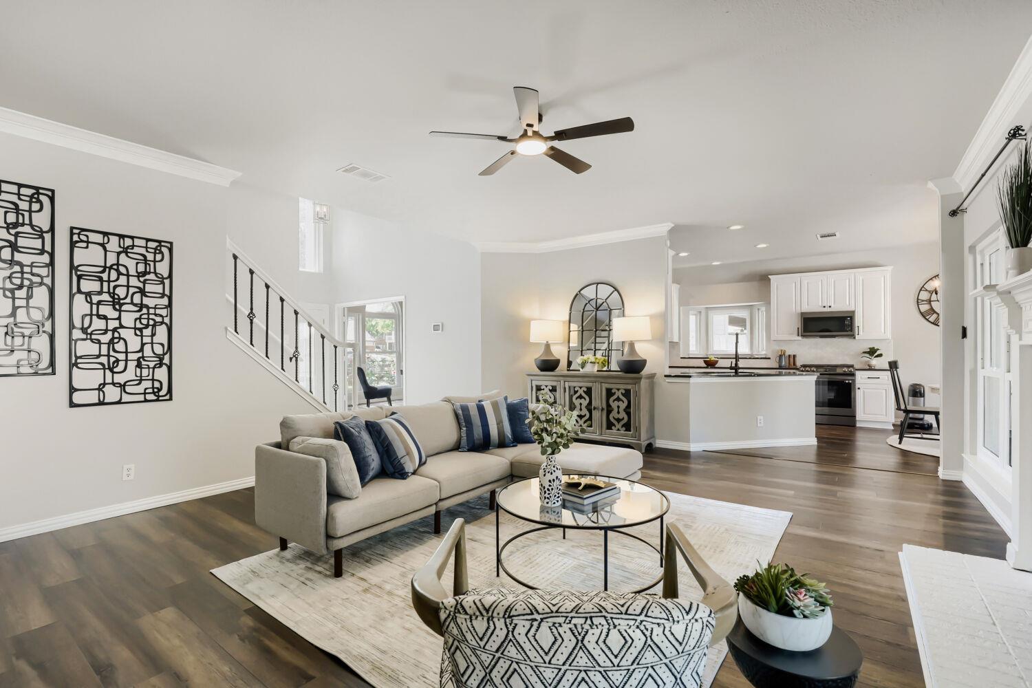 8802 Fritsch Dr, Austin, TX 78717