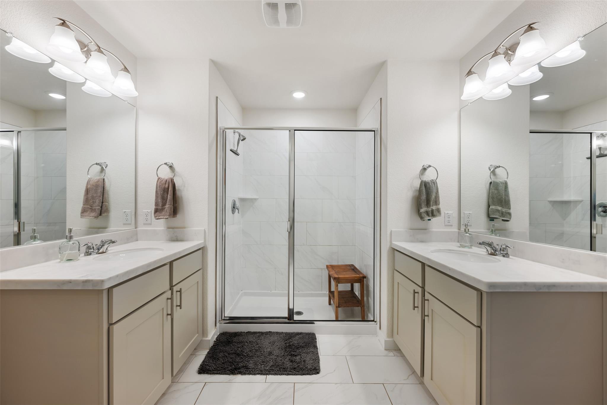 8204 A Prairie Rye Dr, Lago Vista, TX 78645