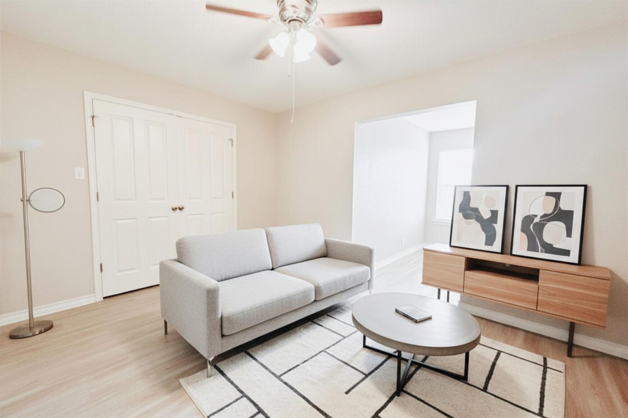 212 A B Sandstone Dr Dr, Jarrell, TX 76537