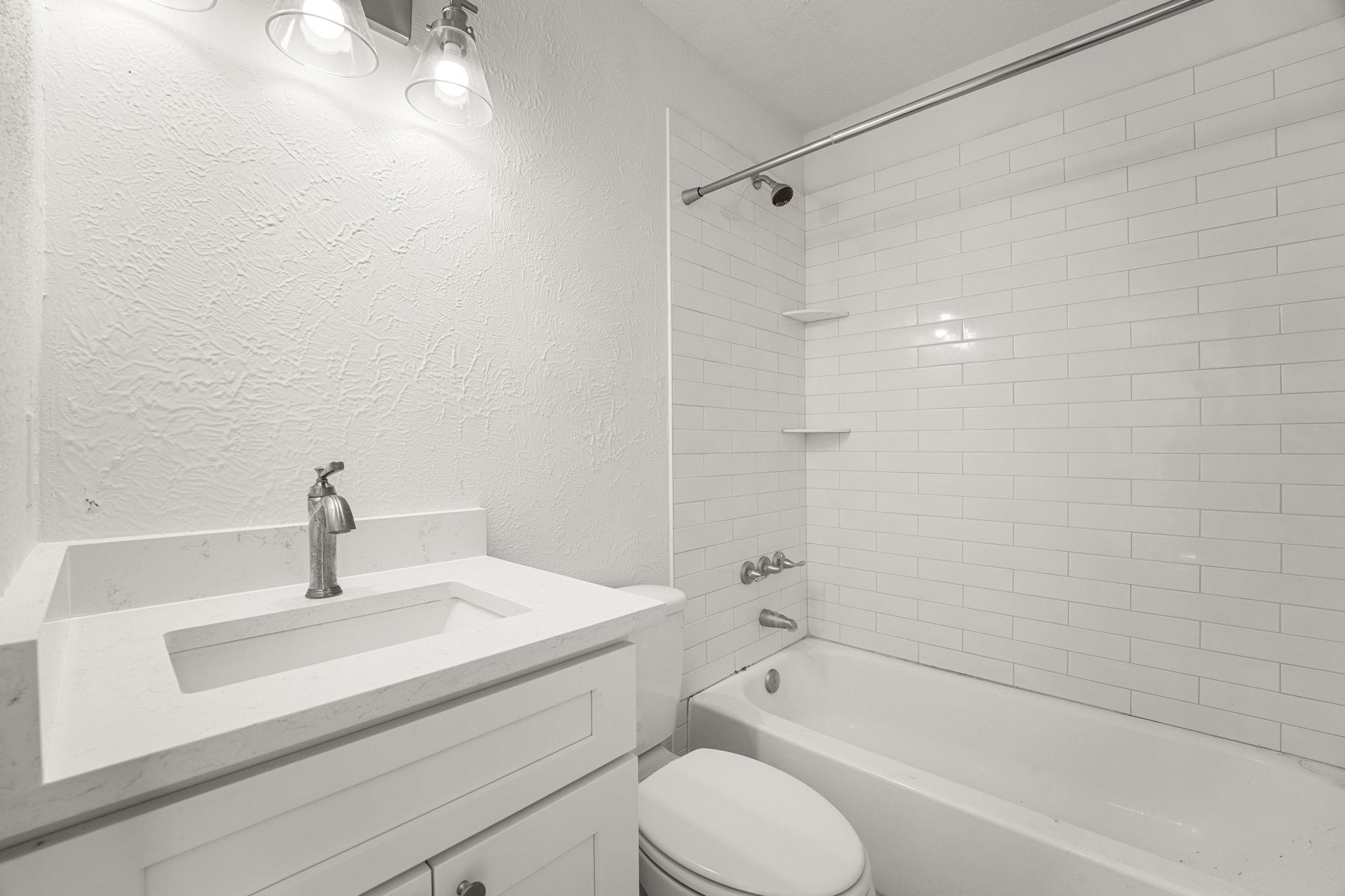 608 Bracewood Cir # D, San Marcos, TX 78666