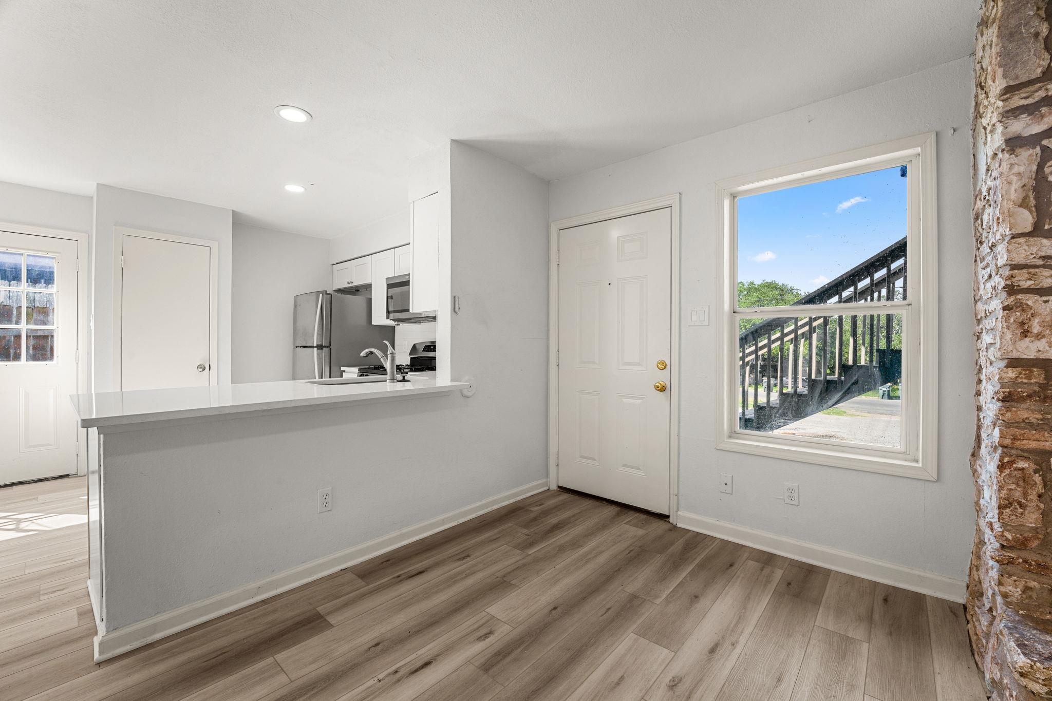 608 Bracewood Cir # D, San Marcos, TX 78666