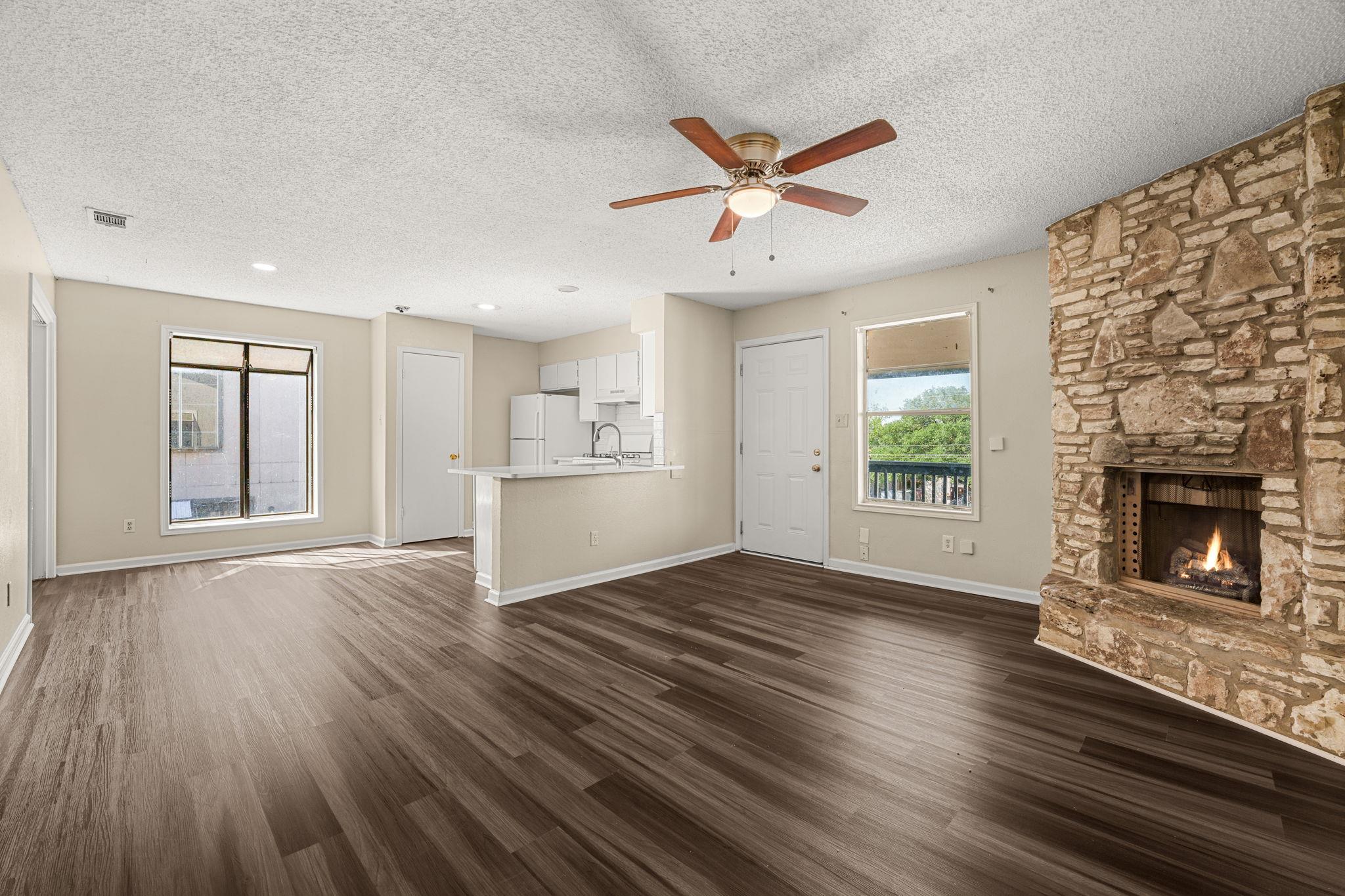 608 Bracewood Cir # D, San Marcos, TX 78666