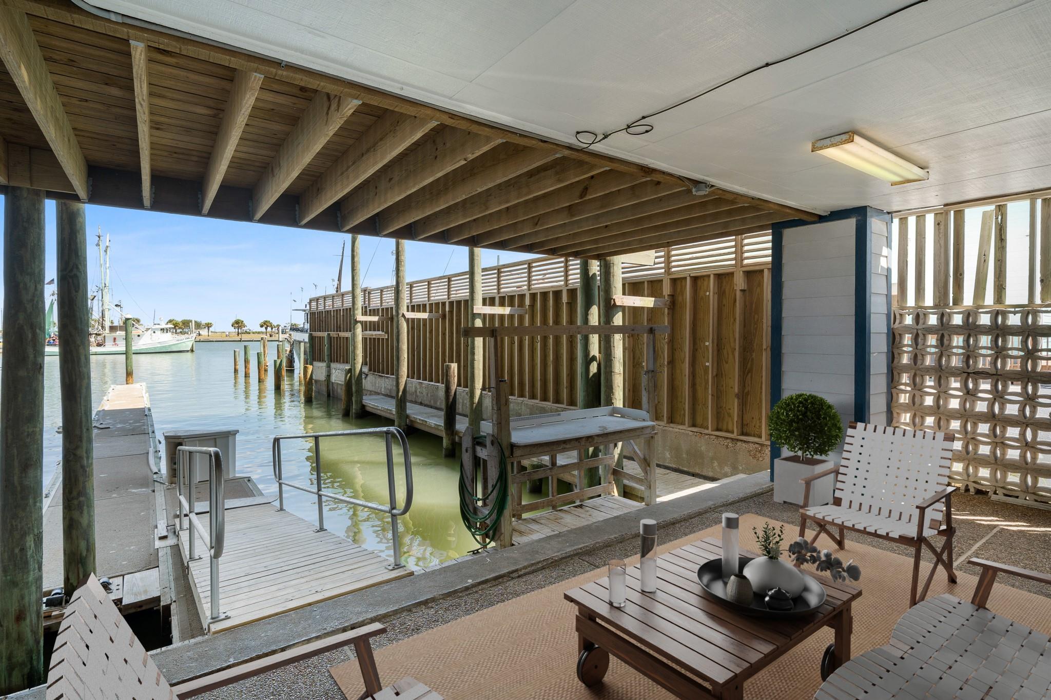 318 W Cotter Ave # 1, Port Aransas, TX 78373