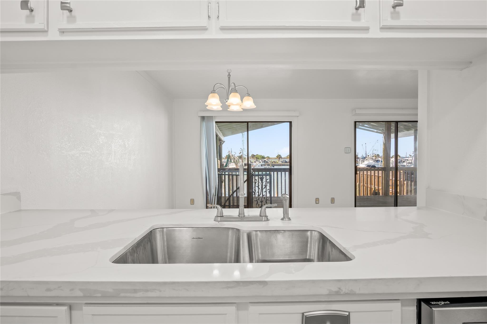 318 W Cotter Ave # 2, Port Aransas, TX 78373