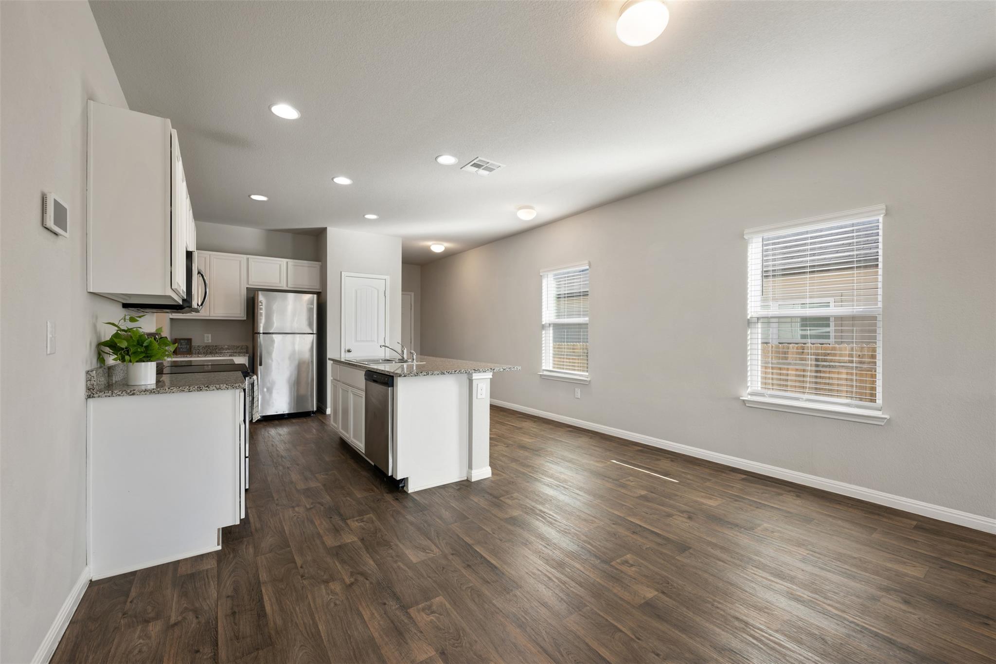 128 Presidential Path, Liberty Hill, TX 78642