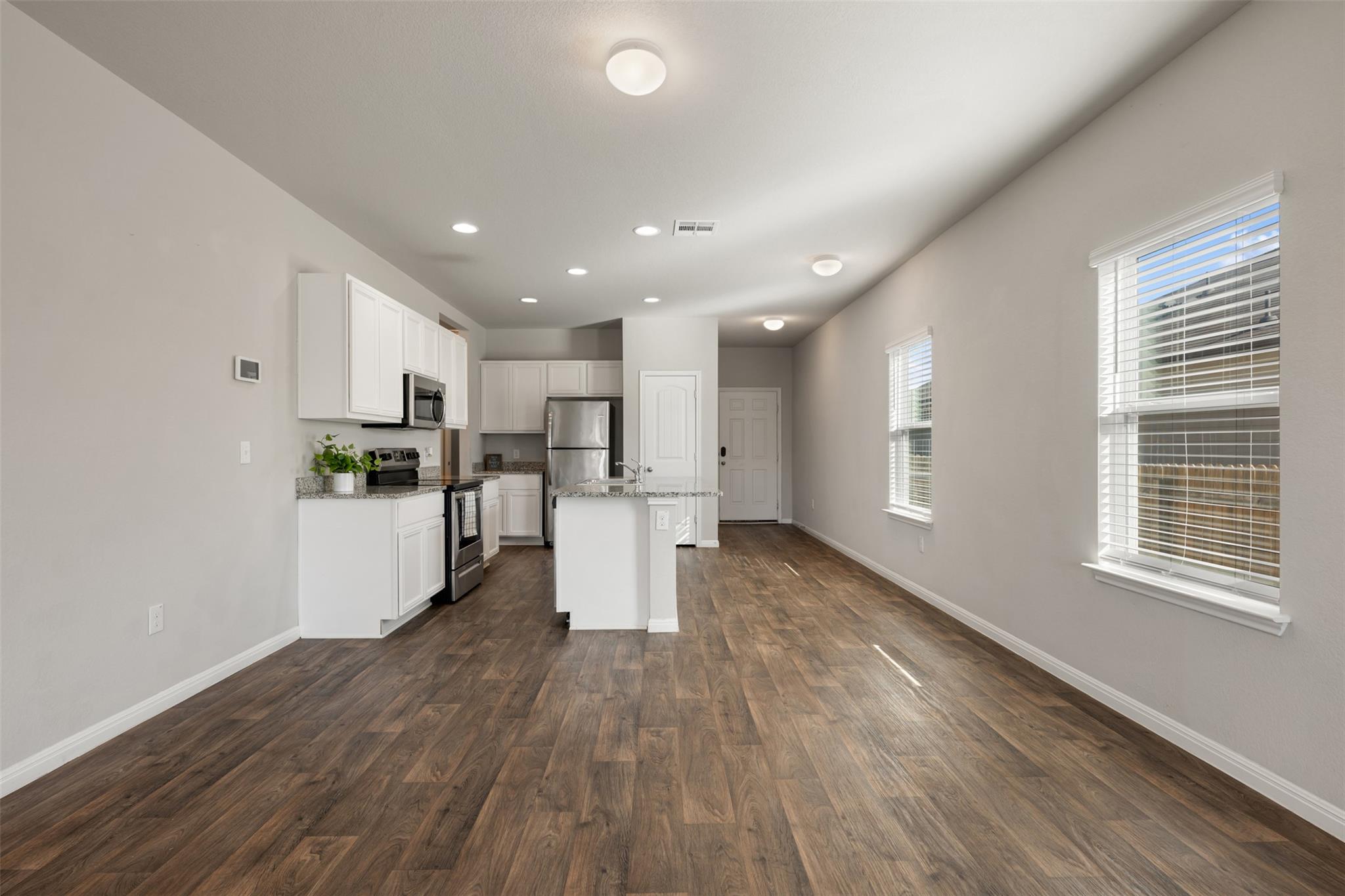 128 Presidential Path, Liberty Hill, TX 78642