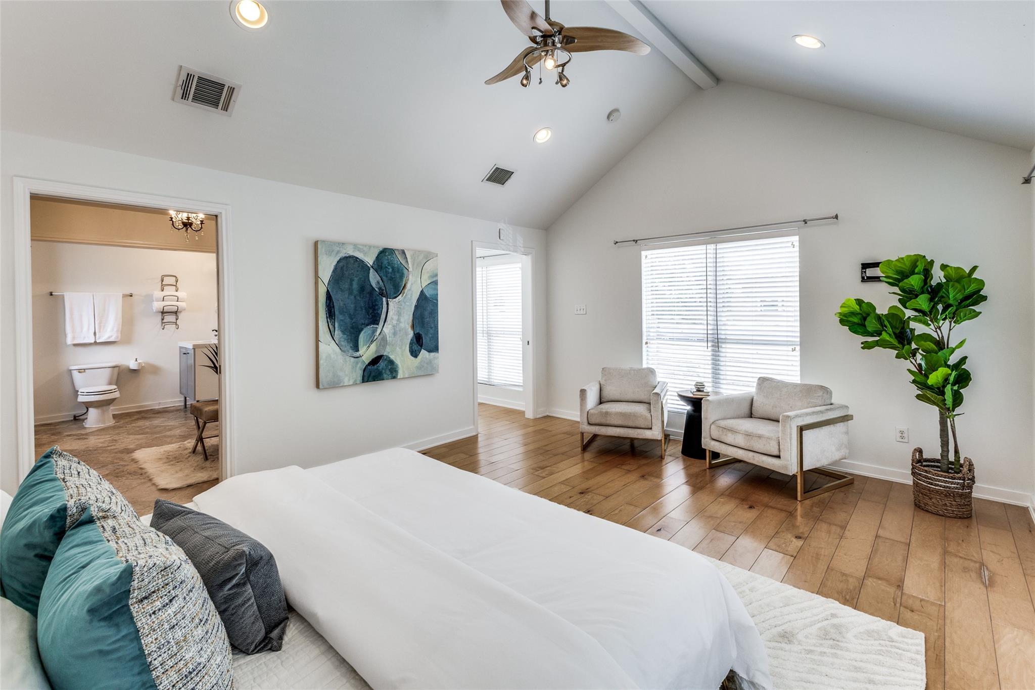 1802 Harvey St # A, Austin, TX 78702