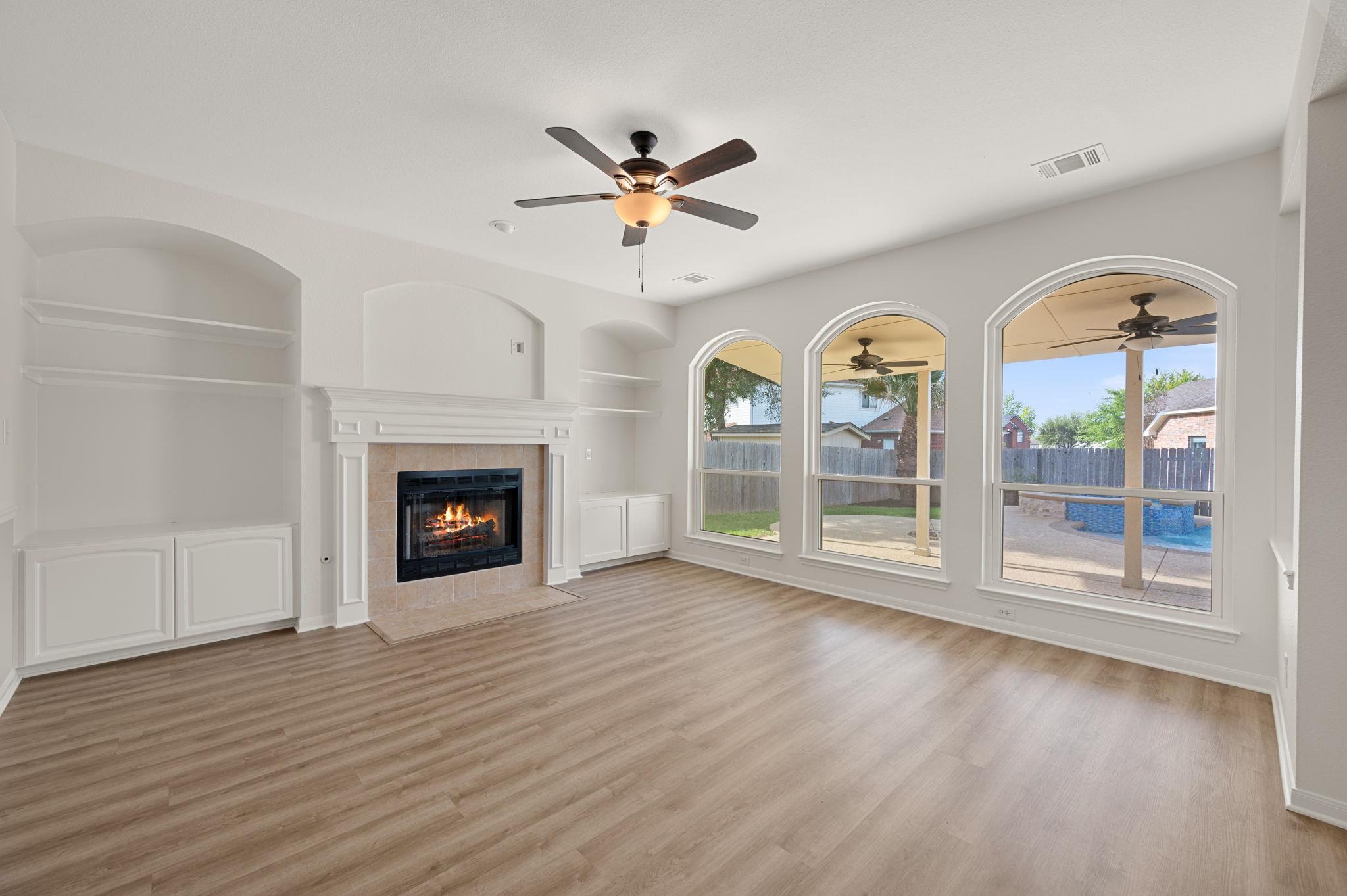 801 W Olympic Dr, Pflugerville, TX 78660